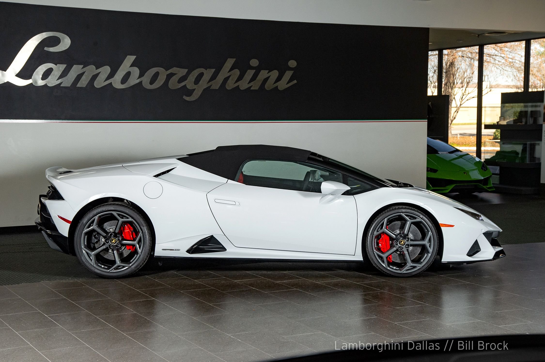 2020 Lamborghini Huracan EVO Spyder, 7/13