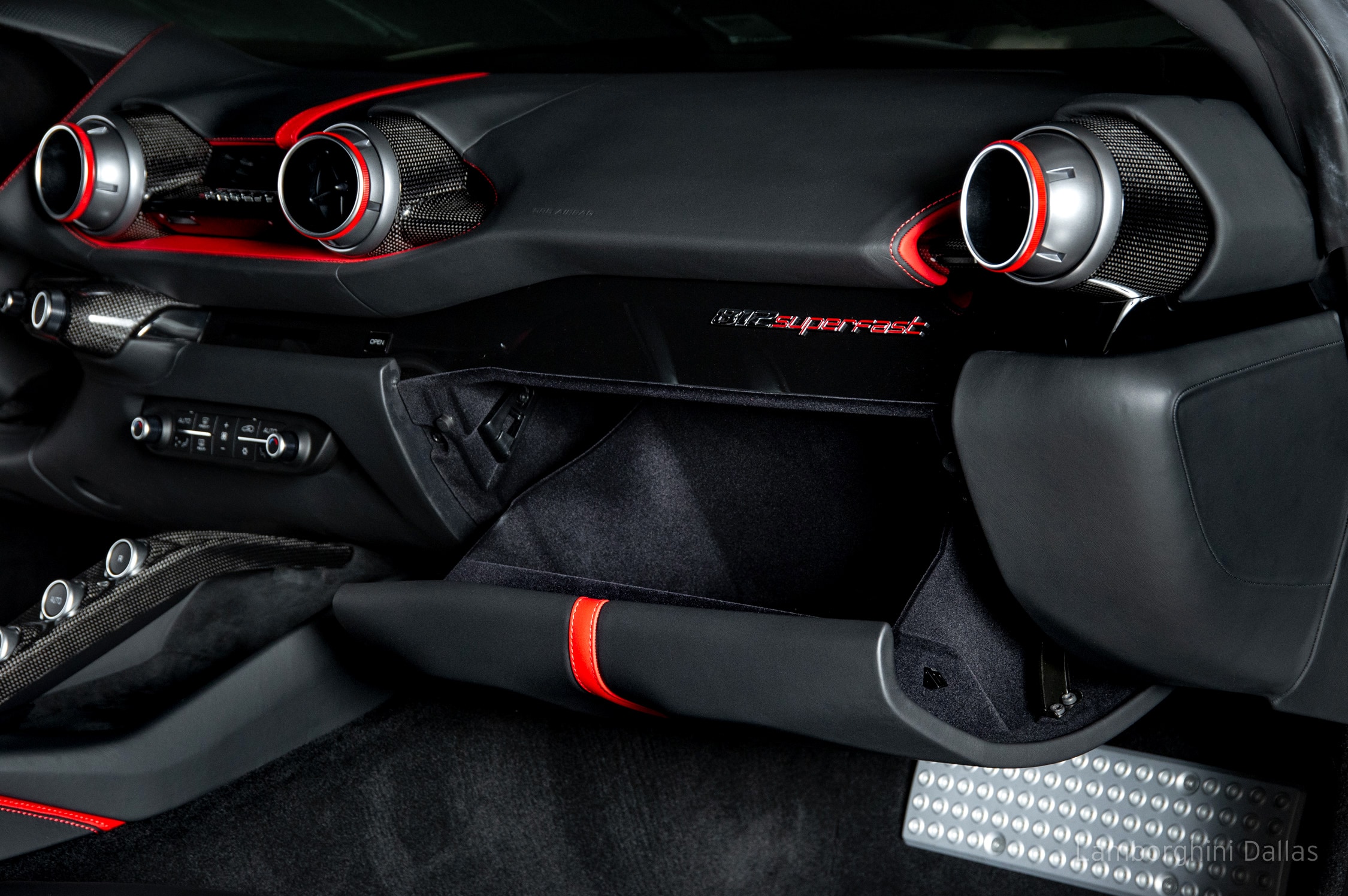 2019 Ferrari 812 Superfast, 6/20