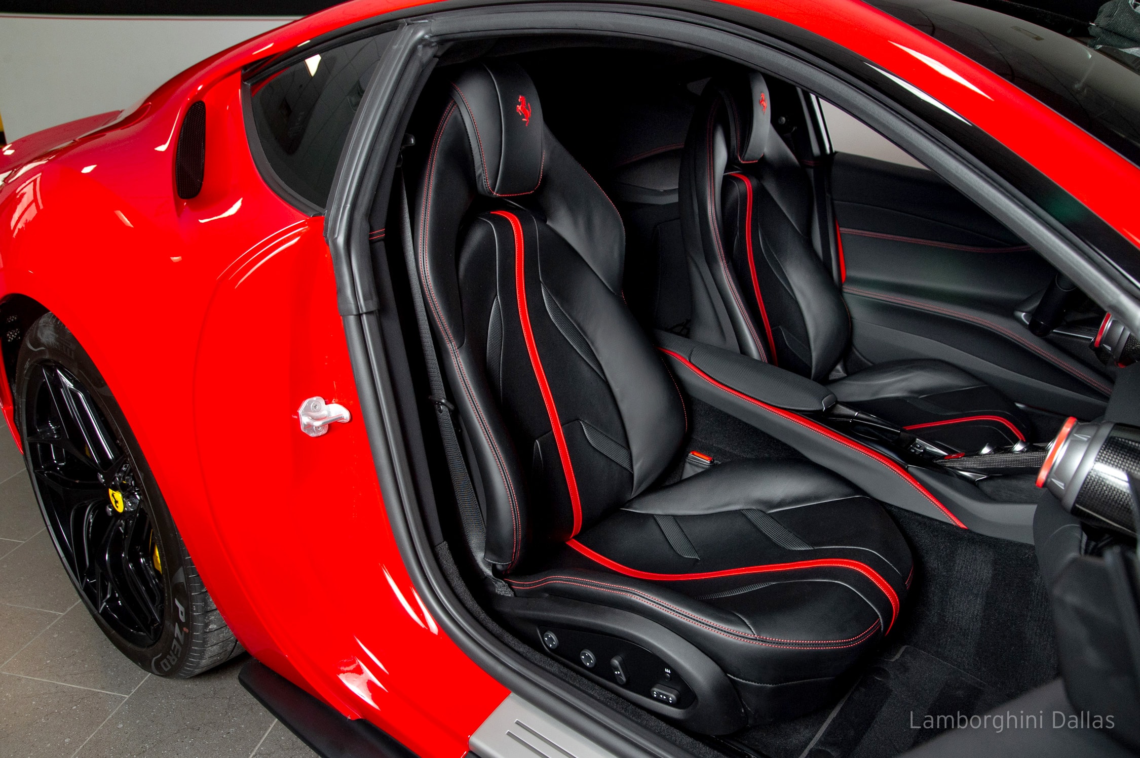 2019 Ferrari 812 Superfast, 13/20