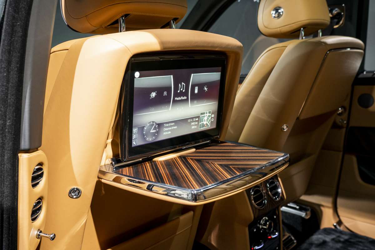 2019 Rolls-Royce Cullinan, 6/15