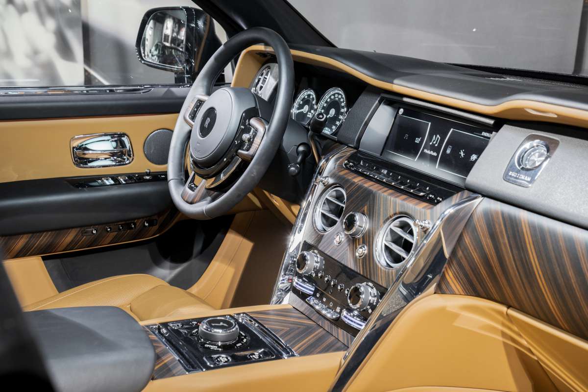 2019 Rolls-Royce Cullinan, 10/15