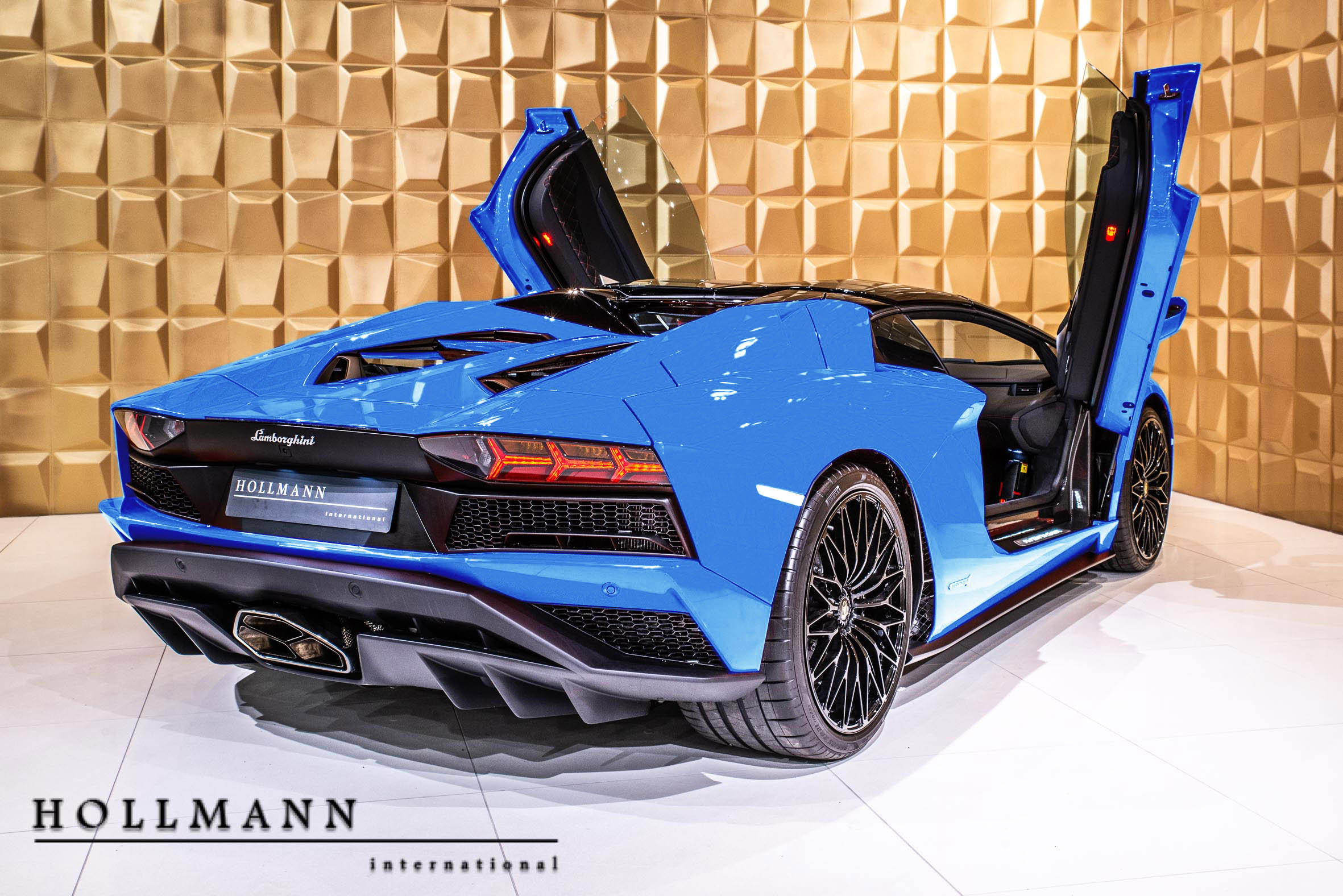 2018 LAMBORGHINI AVENTADOR S ROADSTER, 16/20