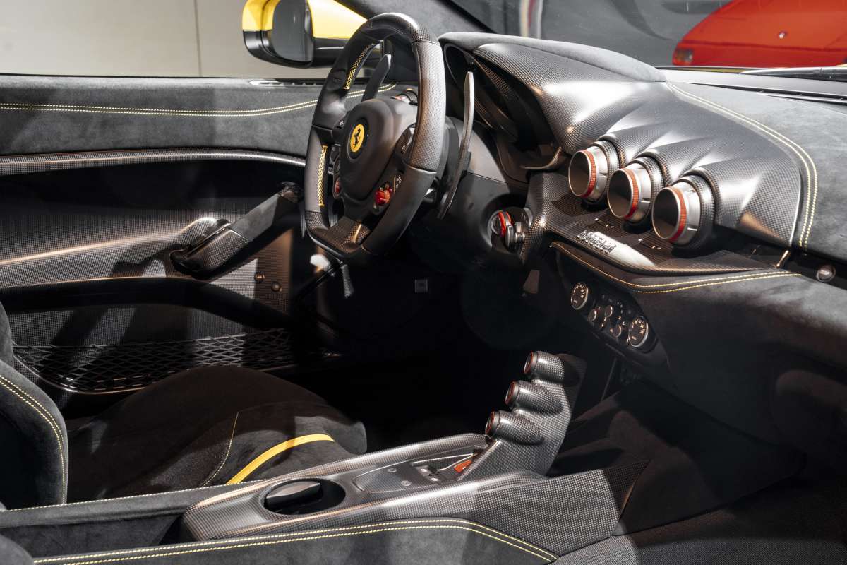 2018 Ferrari F12 TDF, 7/14