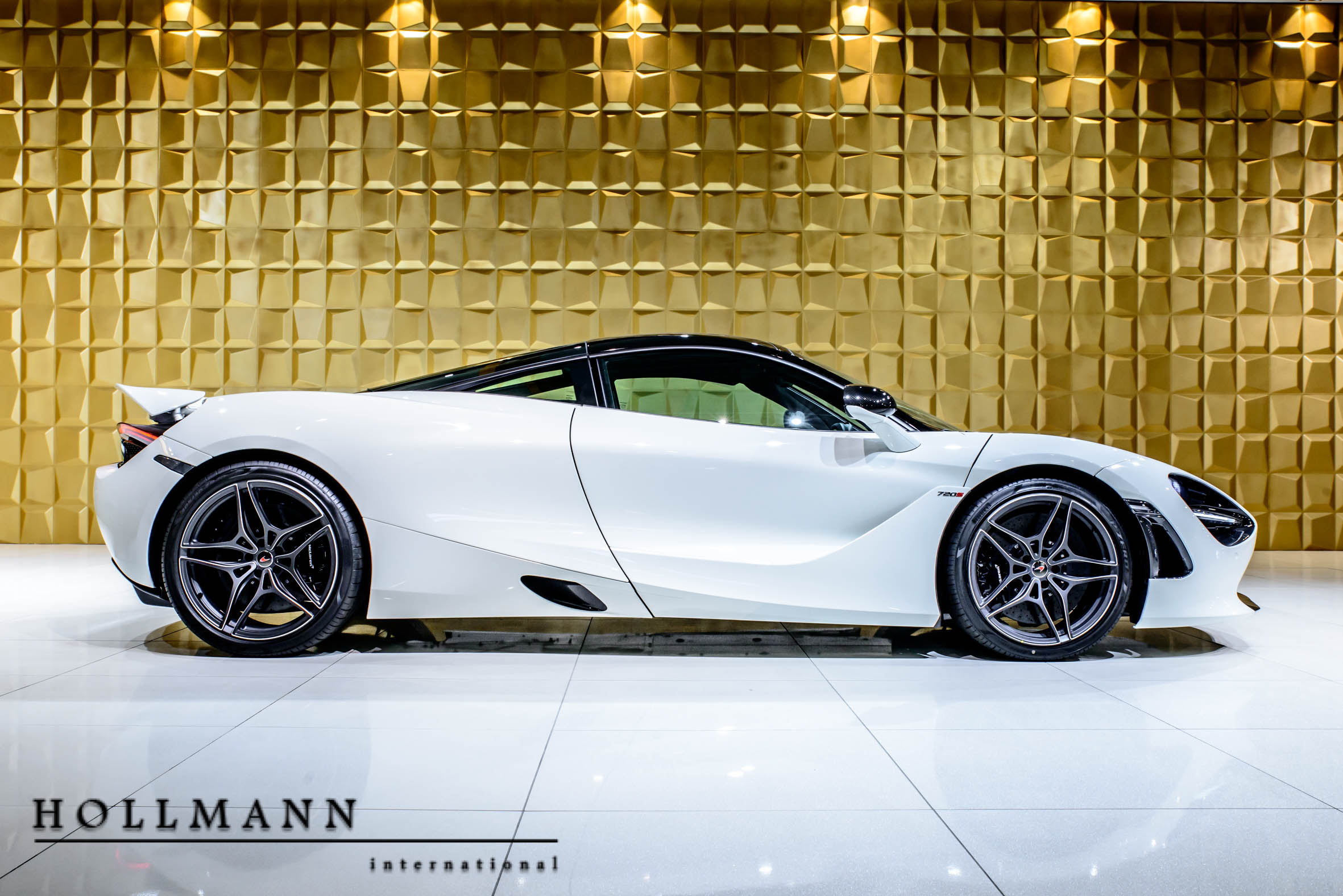 2018 MCLAREN 720S, 2/20