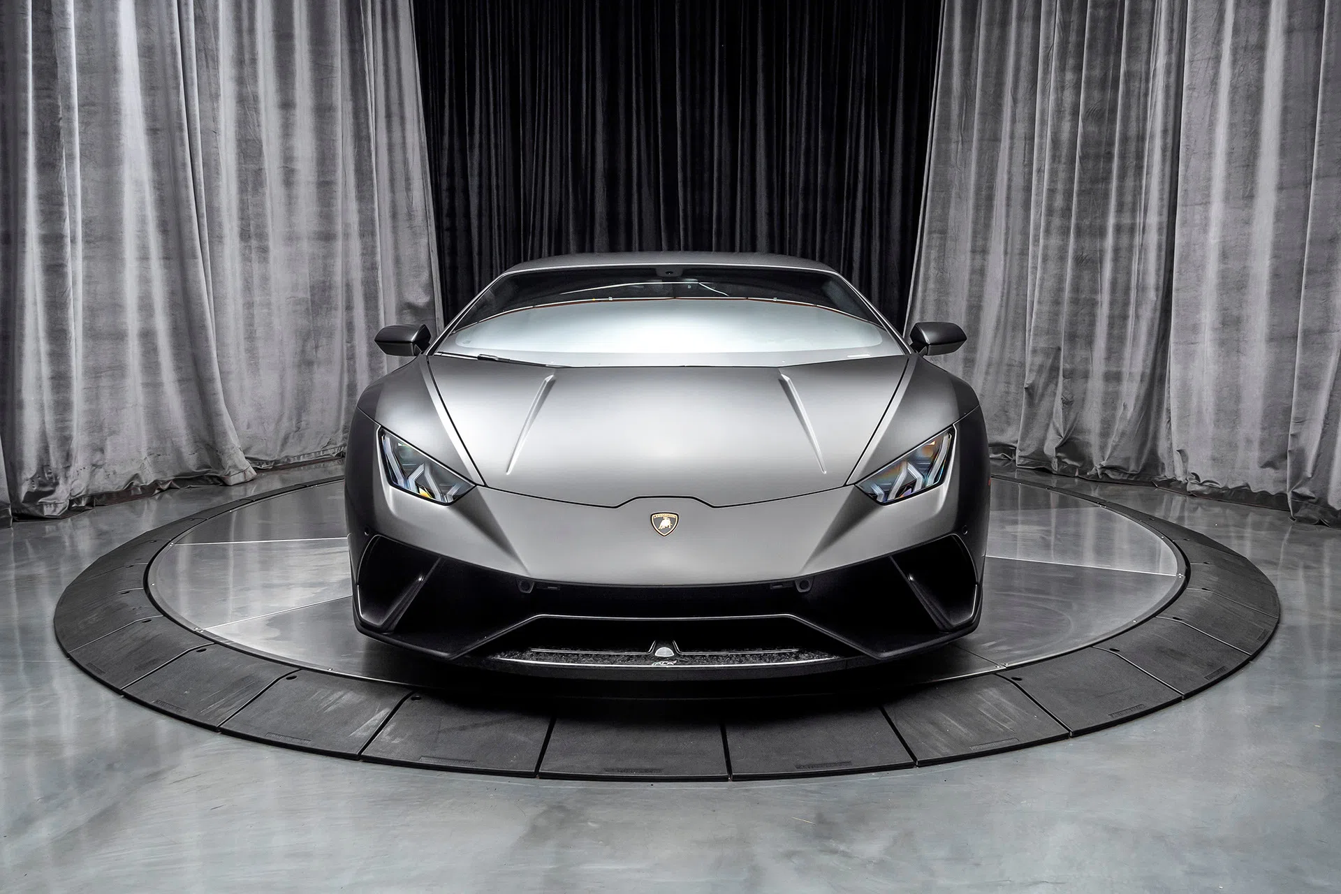2018 Lamborghini Huracan LP640-4 Performante Coupe for sale, exterior, Marrone Apus (Matte Black)