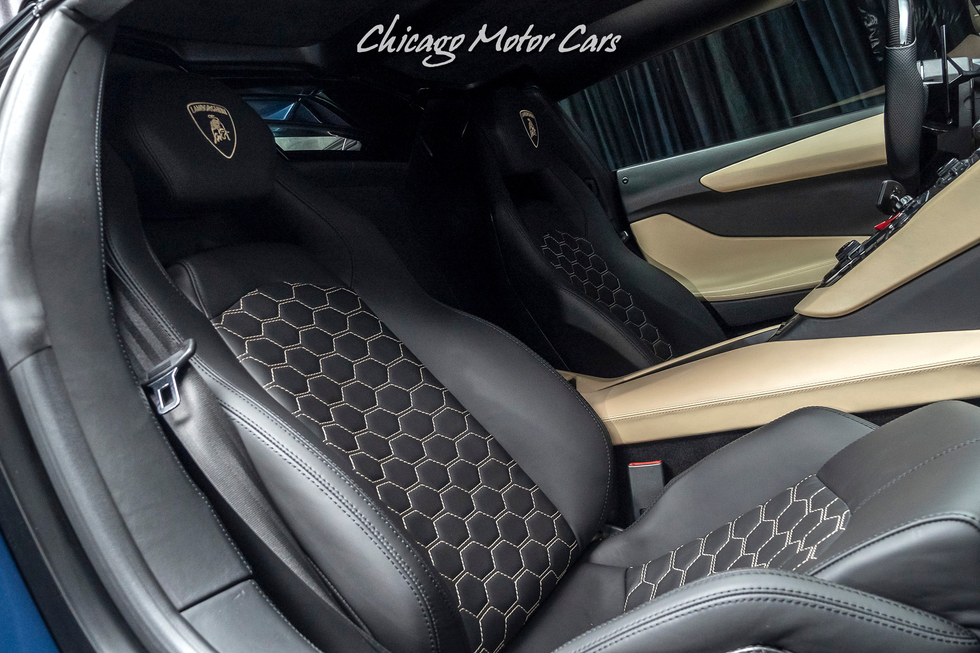 2013 Lamborghini Aventador LP700-4 Roadster, 10/20