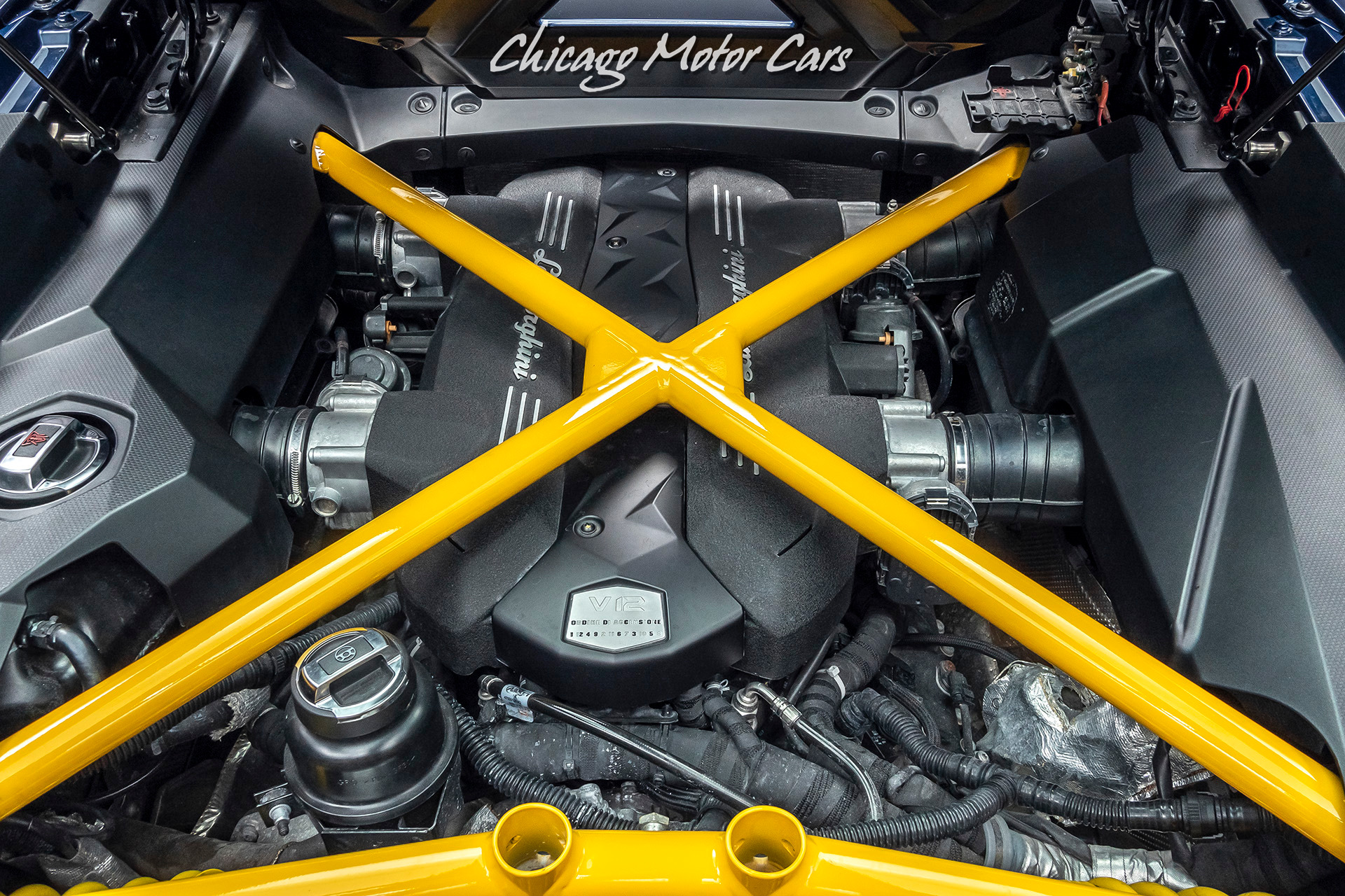 2013 Lamborghini Aventador LP700-4 Roadster, 14/20