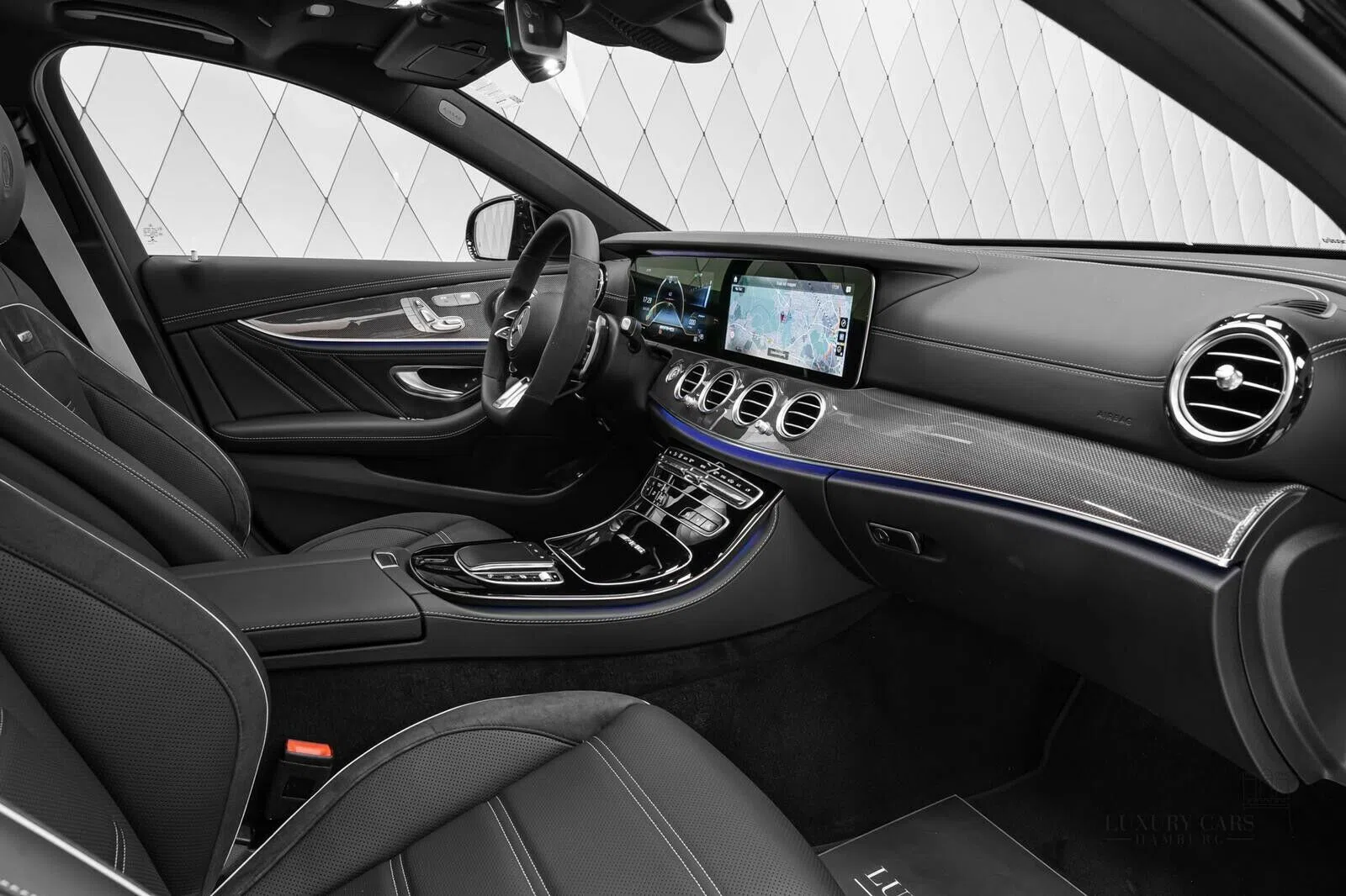 2020 Mercedes-Benz E 63 AMG S+ interior, Beige Leather