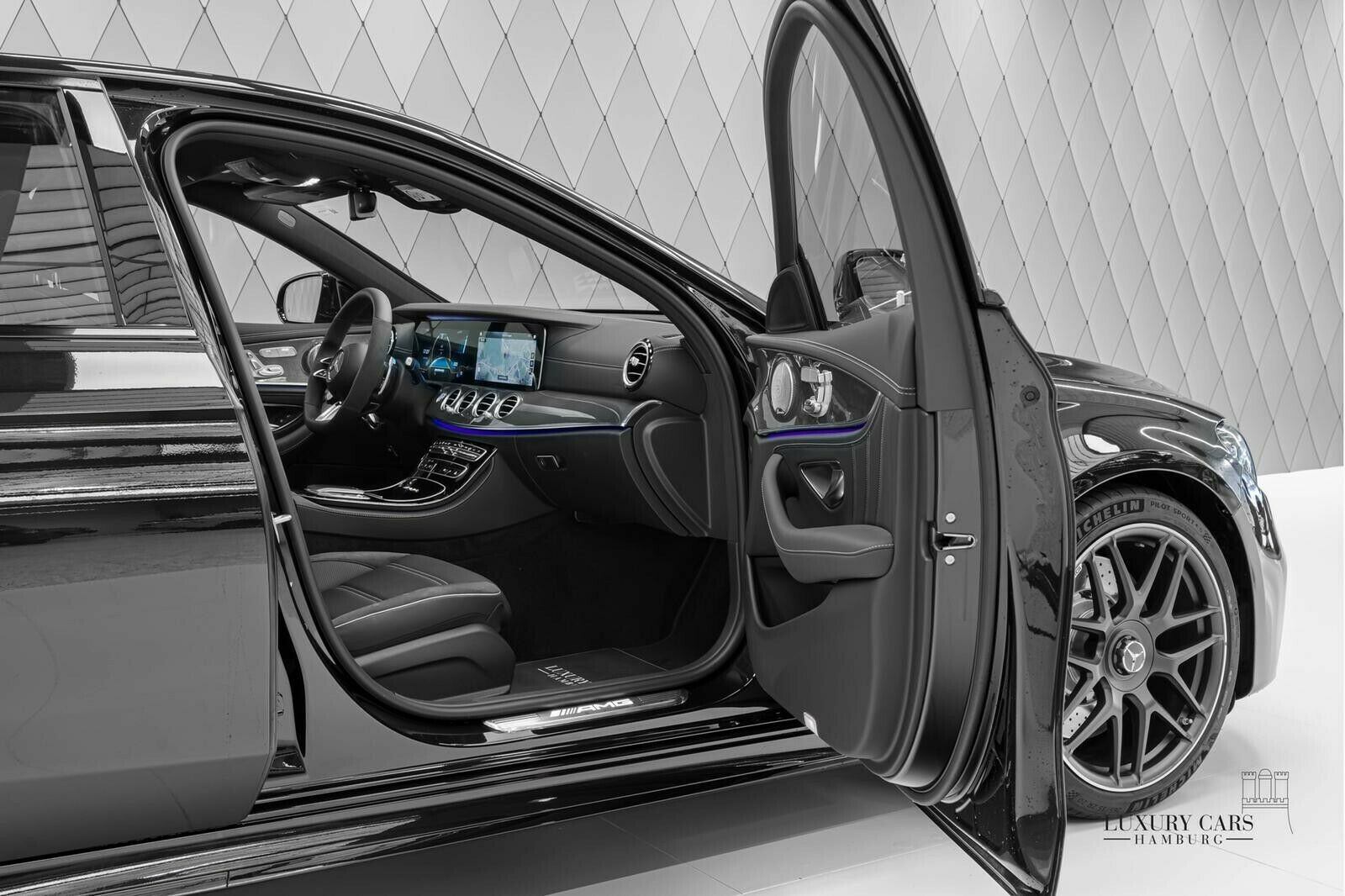 2020 Mercedes-Benz E 63 AMG S+, 25/27