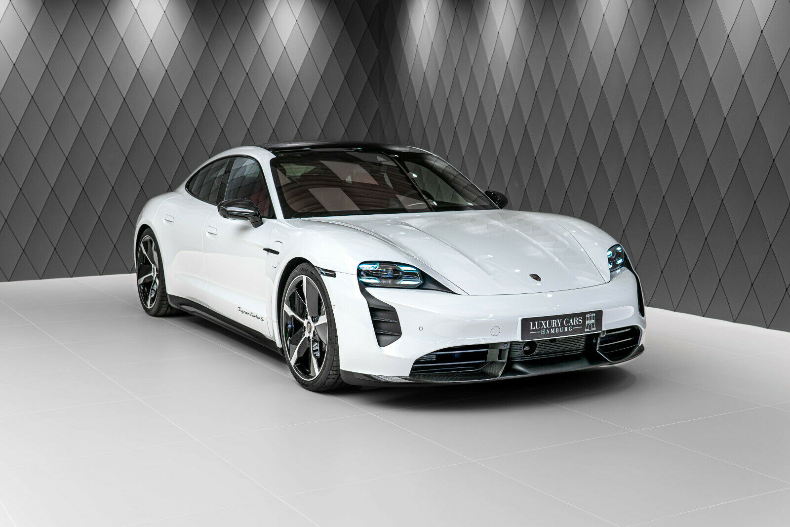 2020 Porsche Taycan Turbo S