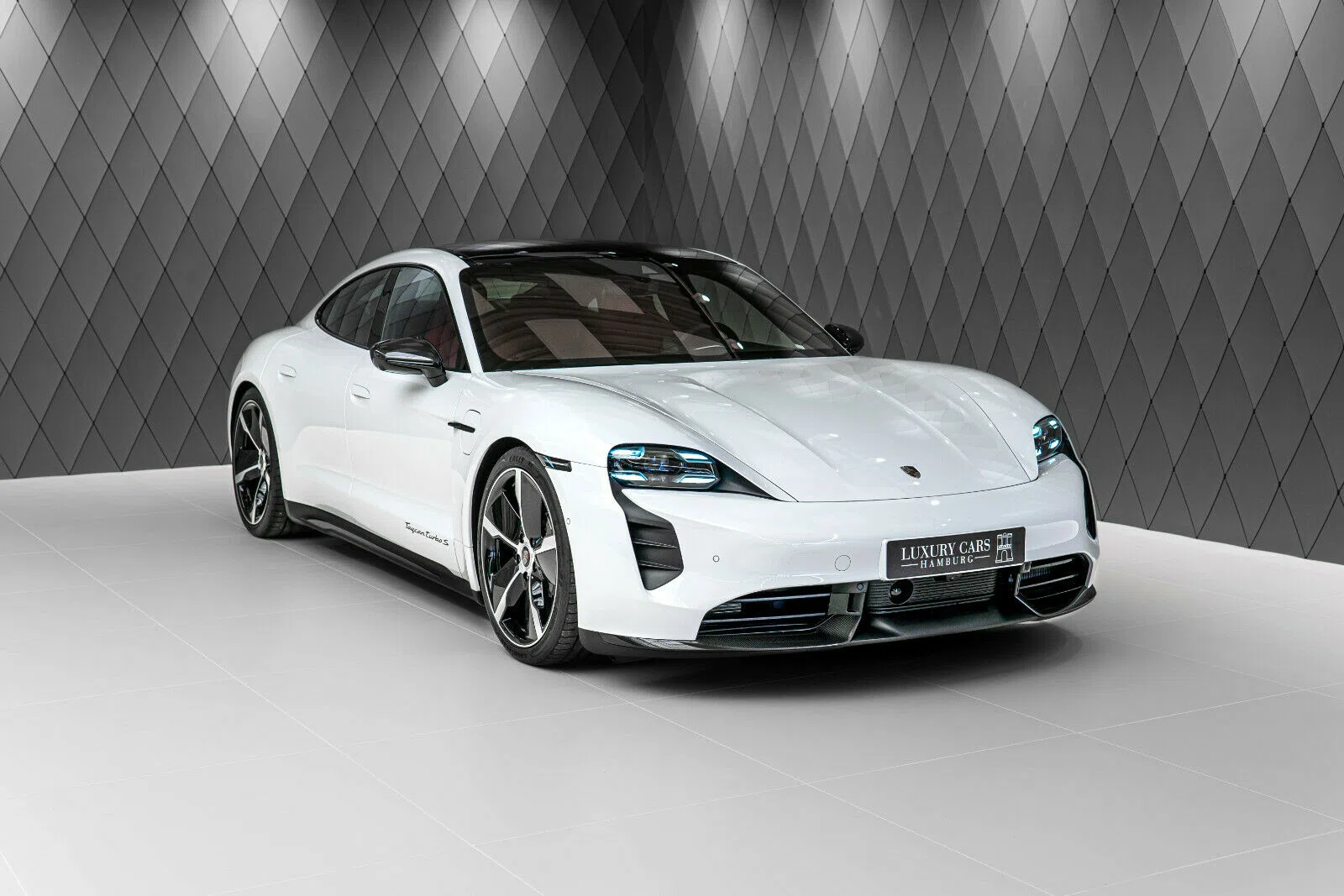 2020 Porsche Taycan Turbo S