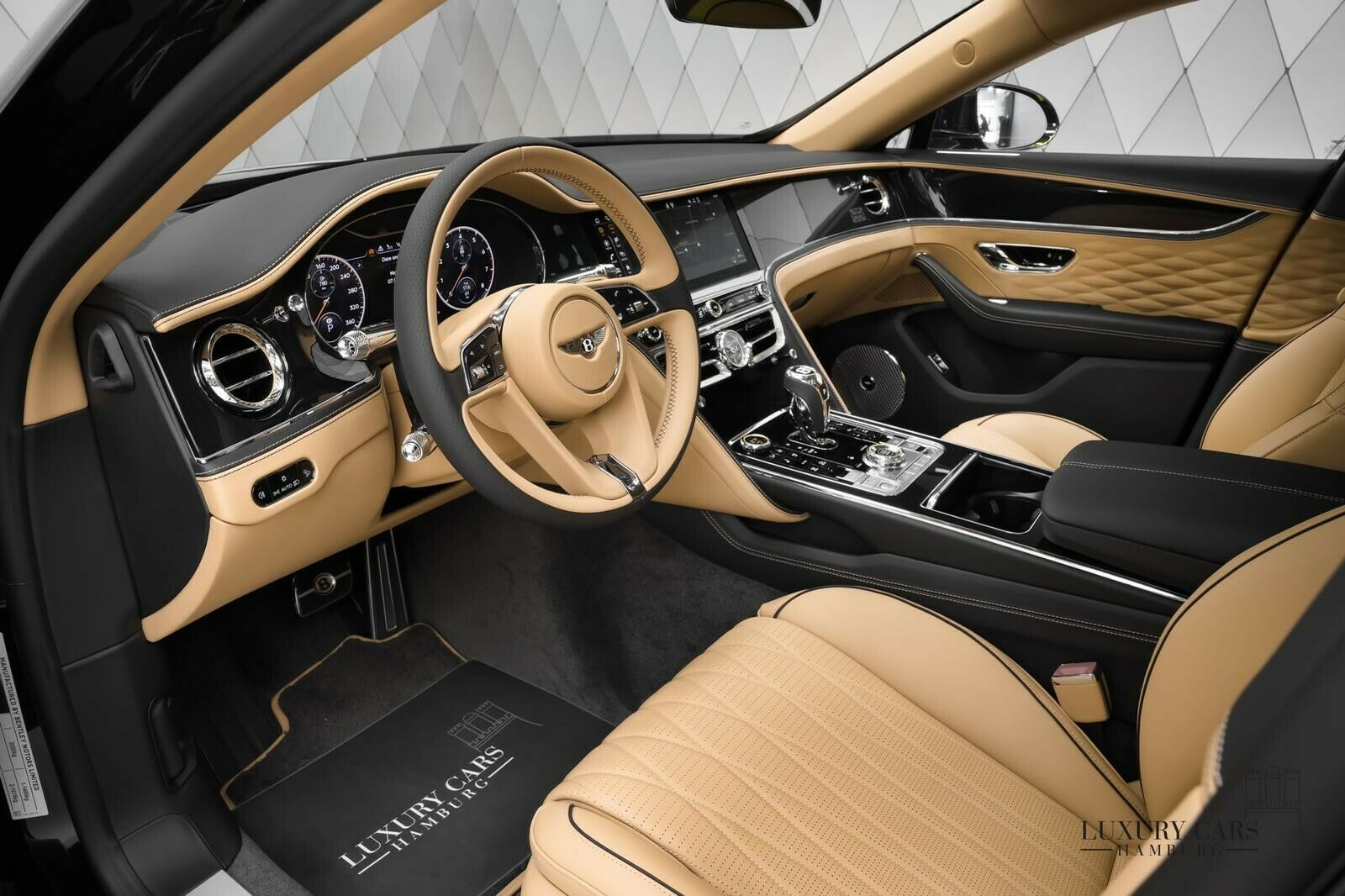 2020 Bentley Flying Spur 2020 FIRST EDITON, 6/20