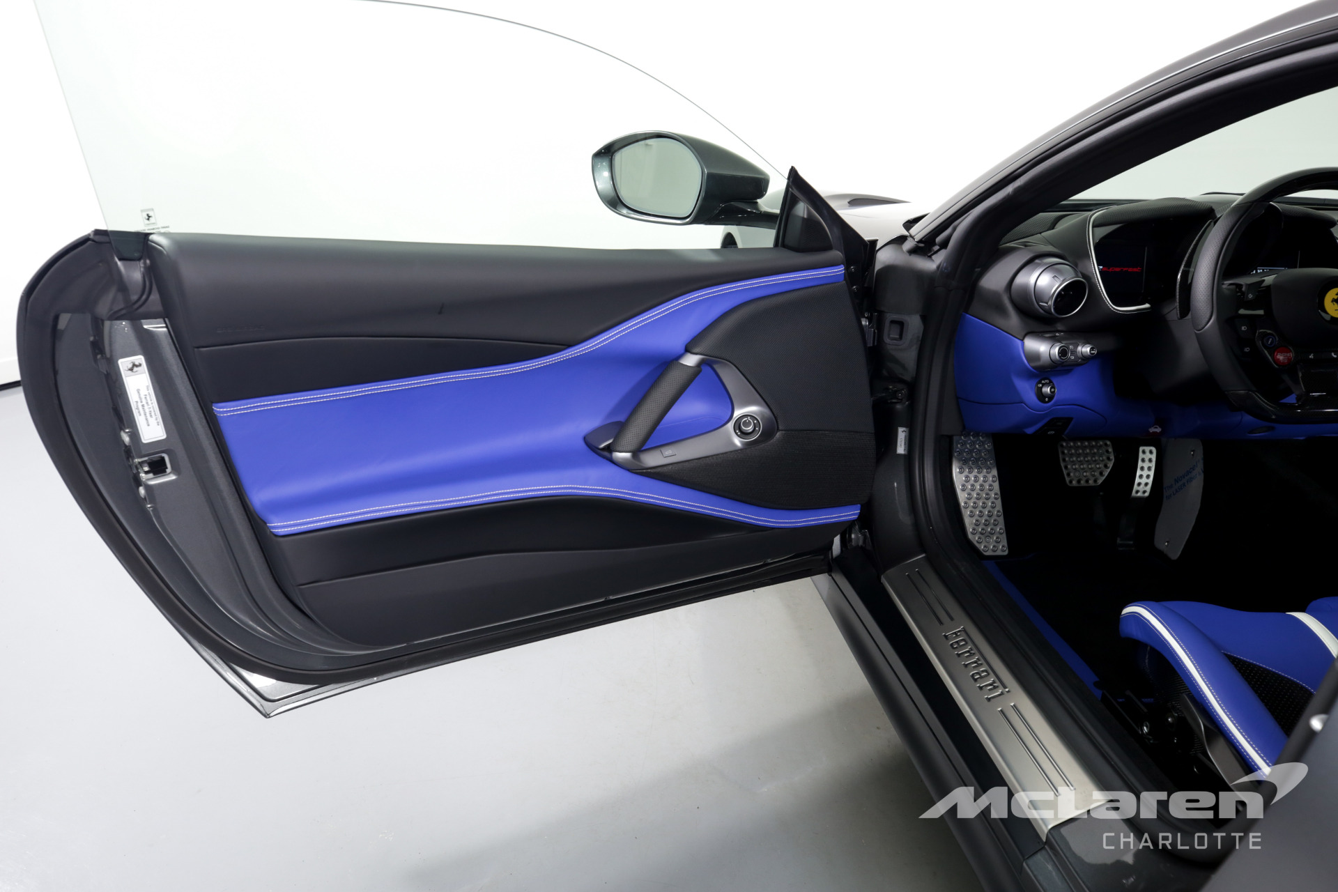 2020 Ferrari 812 Superfast, 8/20