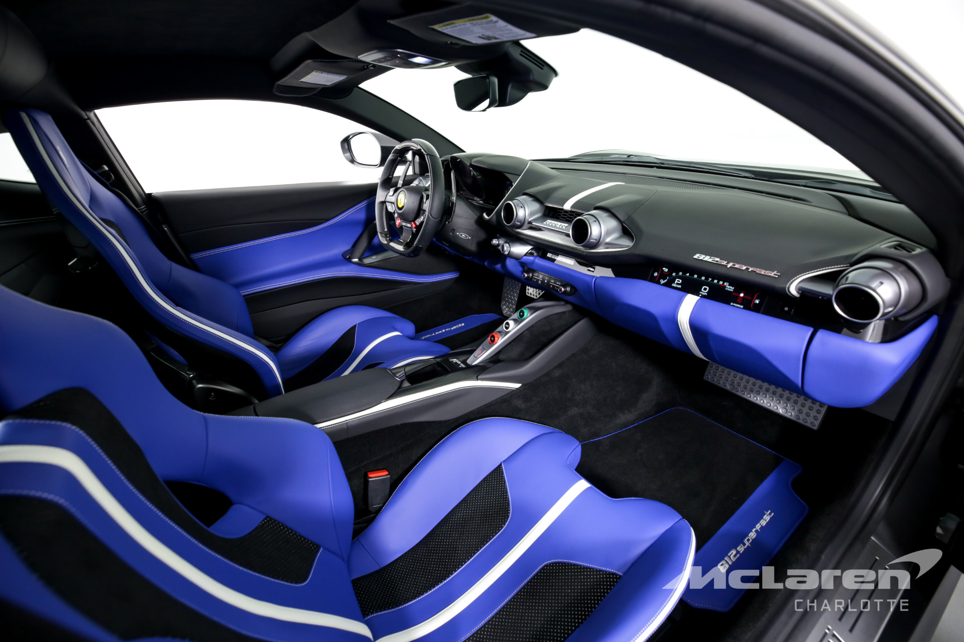 2020 Ferrari 812 Superfast, 17/20