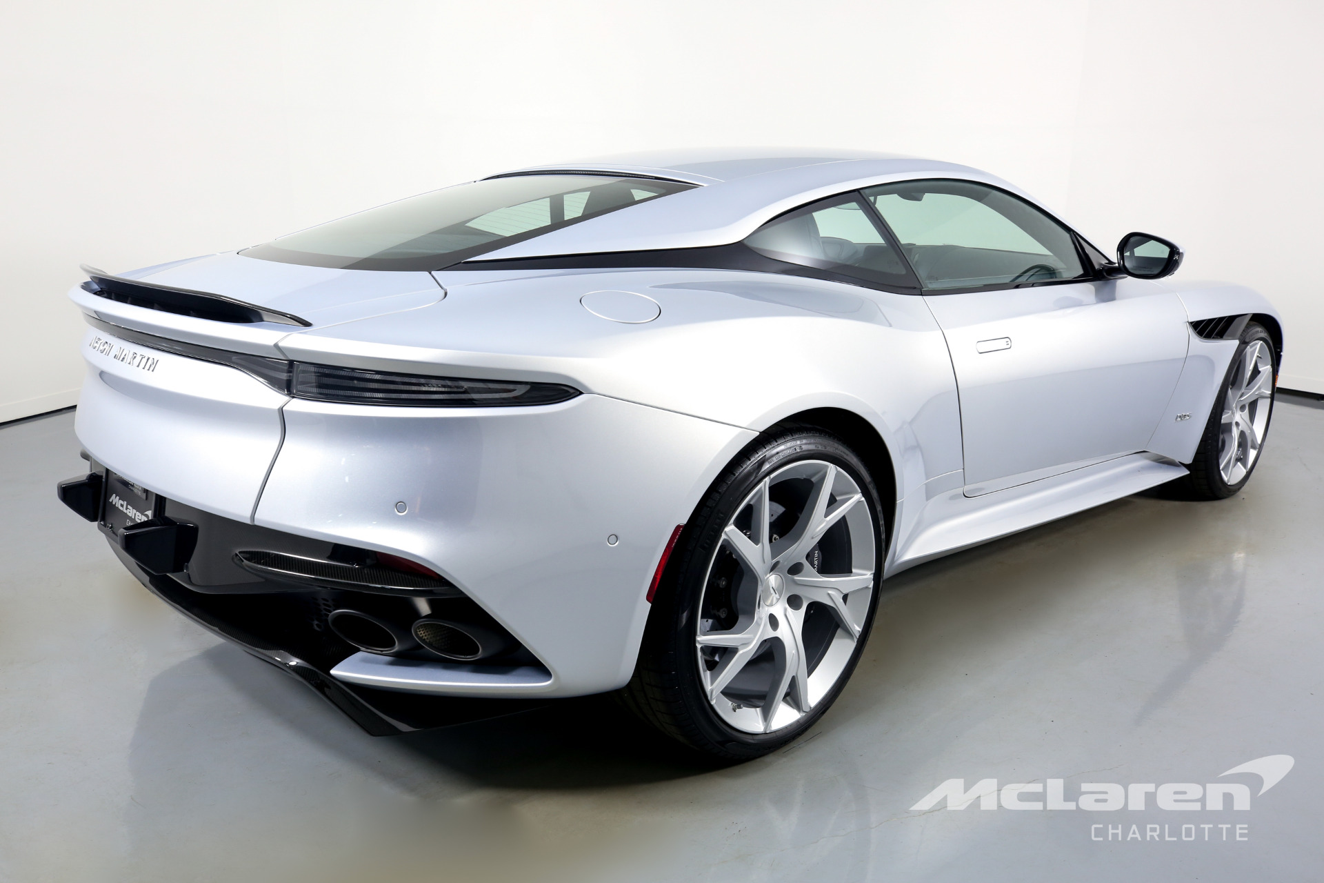 2019 Aston Martin DBS Superleggera, 7/20