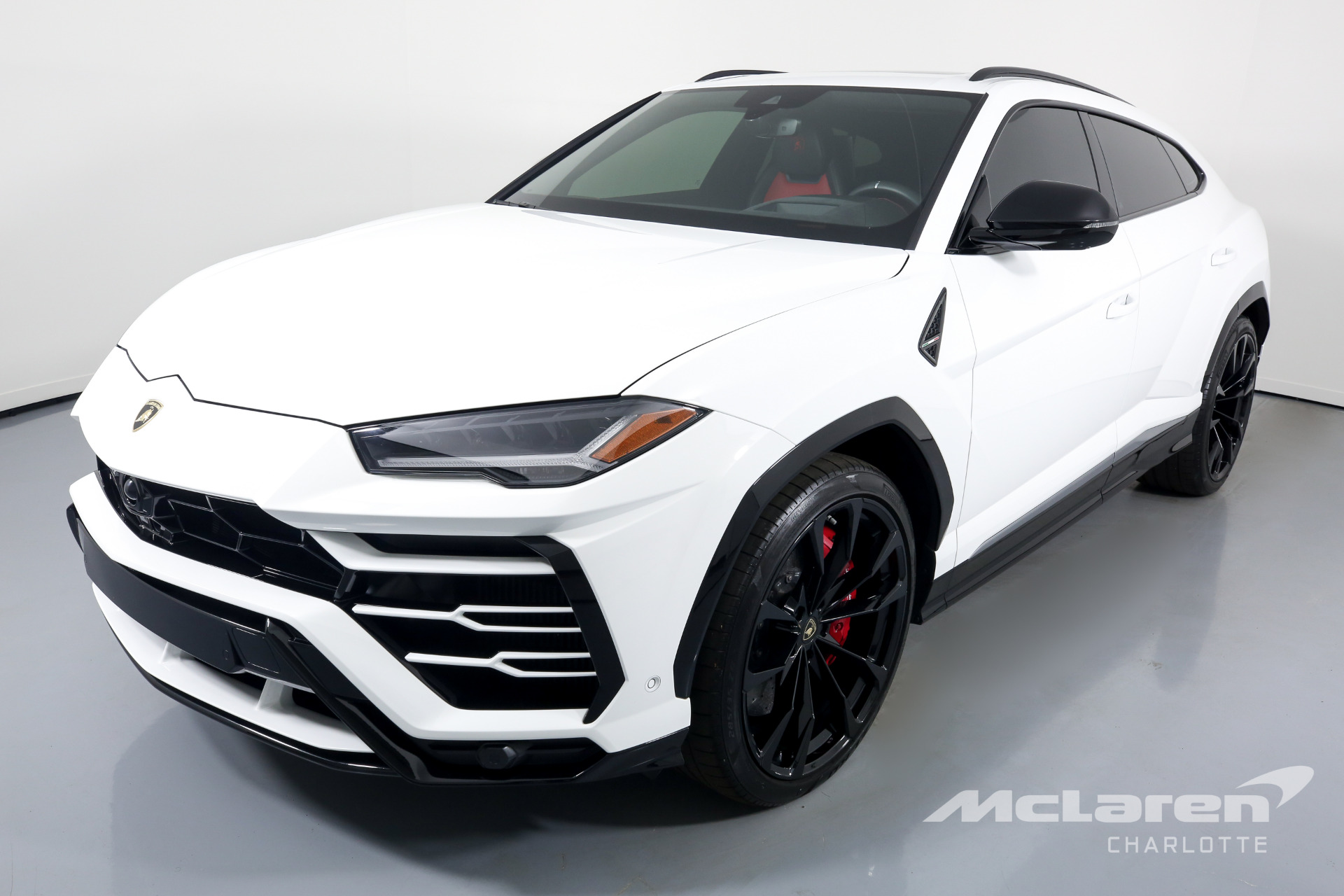 2020 Lamborghini Urus, 3/20