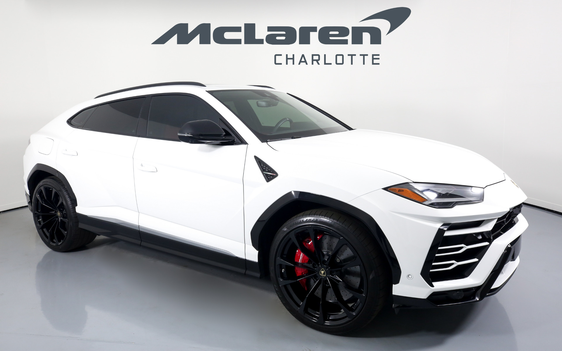 2020 Lamborghini Urus, 20/20
