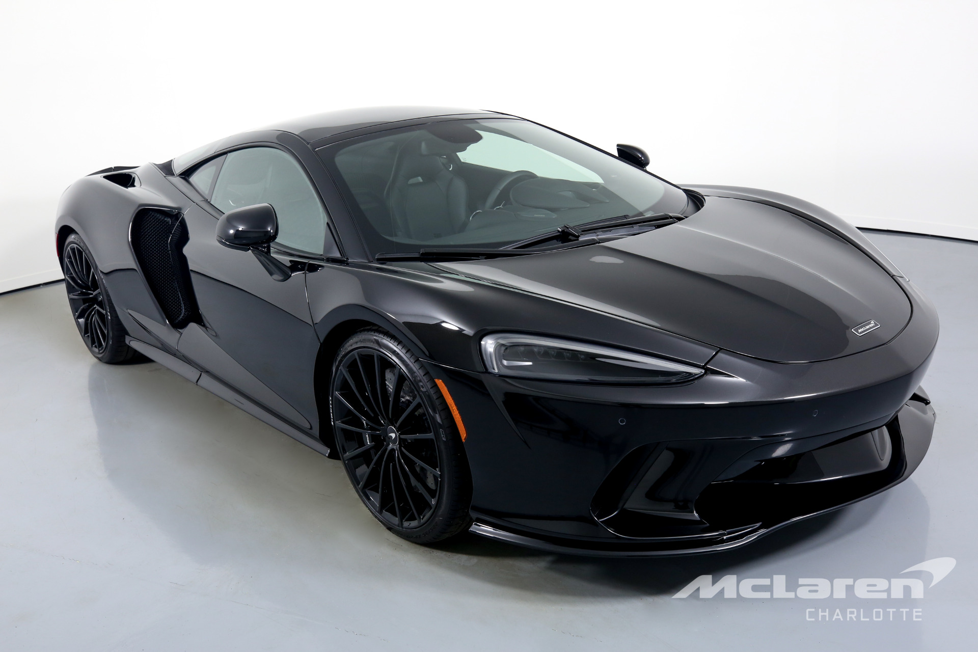 2020 Mclaren GT, 2/20