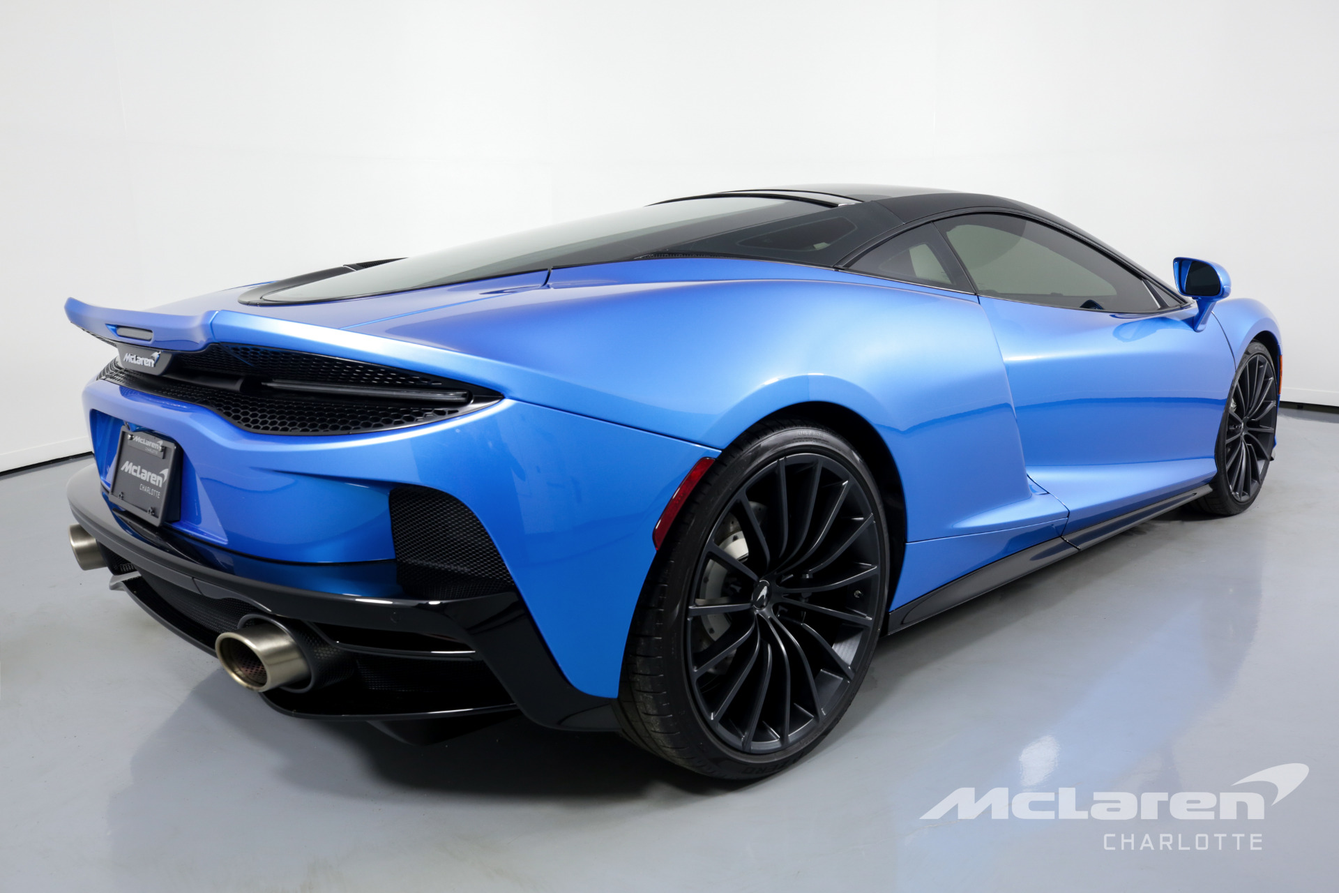 2020 Mclaren GT, 6/19