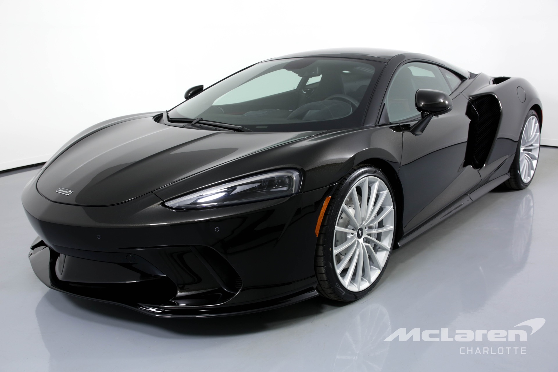 2020 McLaren GT, 3/20