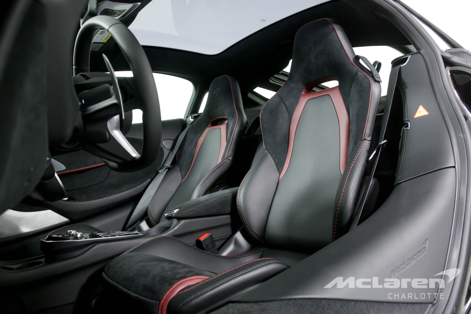 2020 McLaren GT, 10/20
