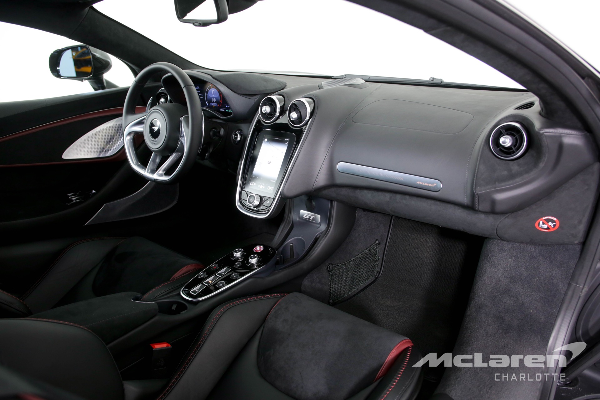2020 McLaren GT, 18/20