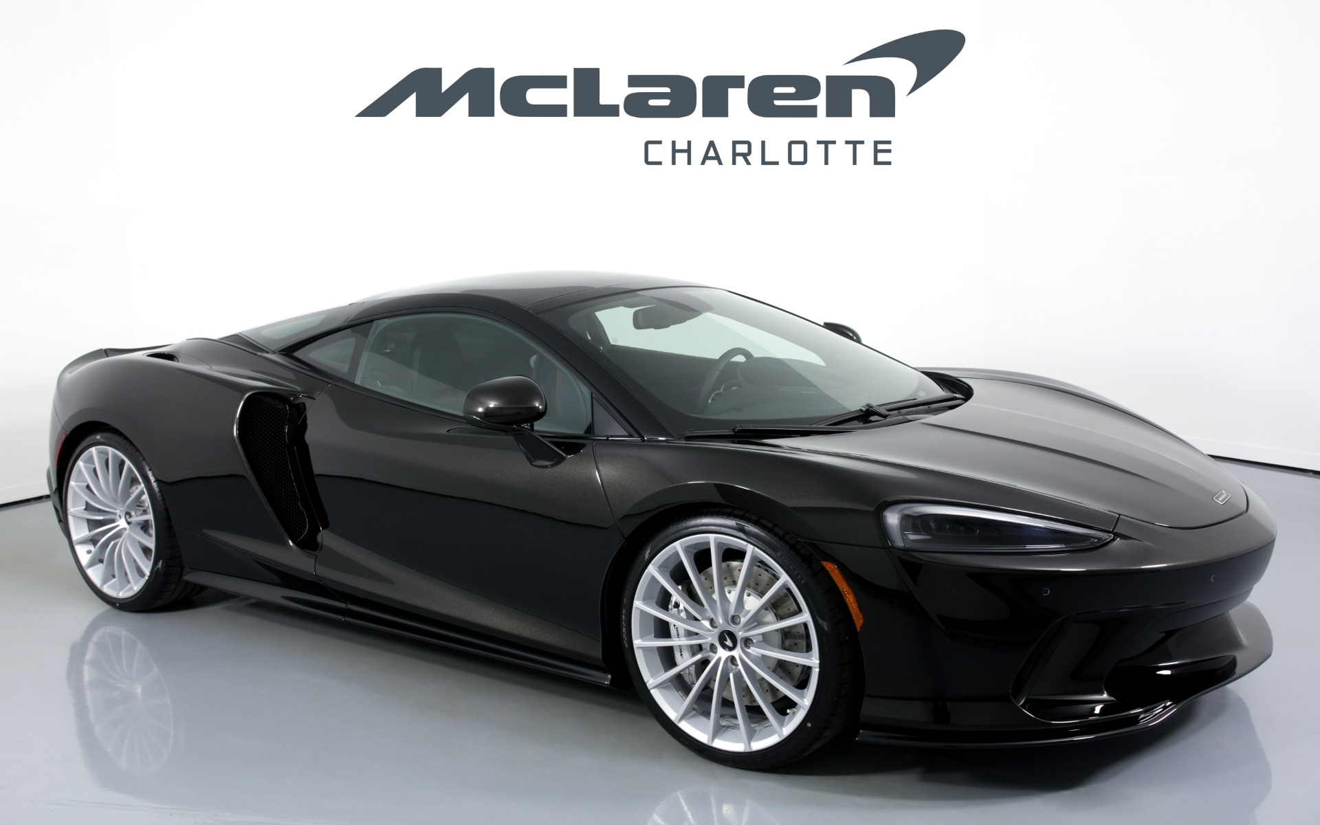 2020 McLaren GT, 19/20