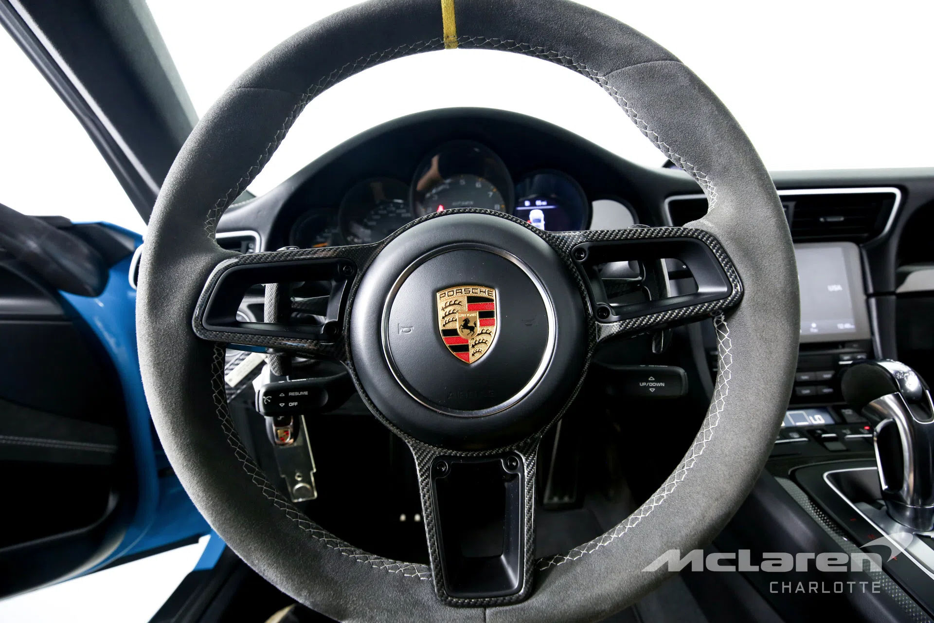 2019 Porsche 911 GT3 RS interior, steering wheel, Black