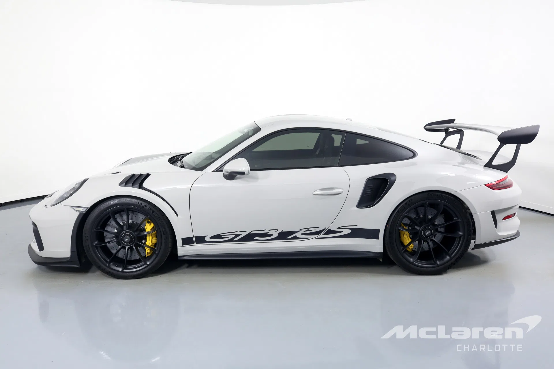 2019 Porsche 911 GT3 RS for sale, exterior, Chalk Metallic
