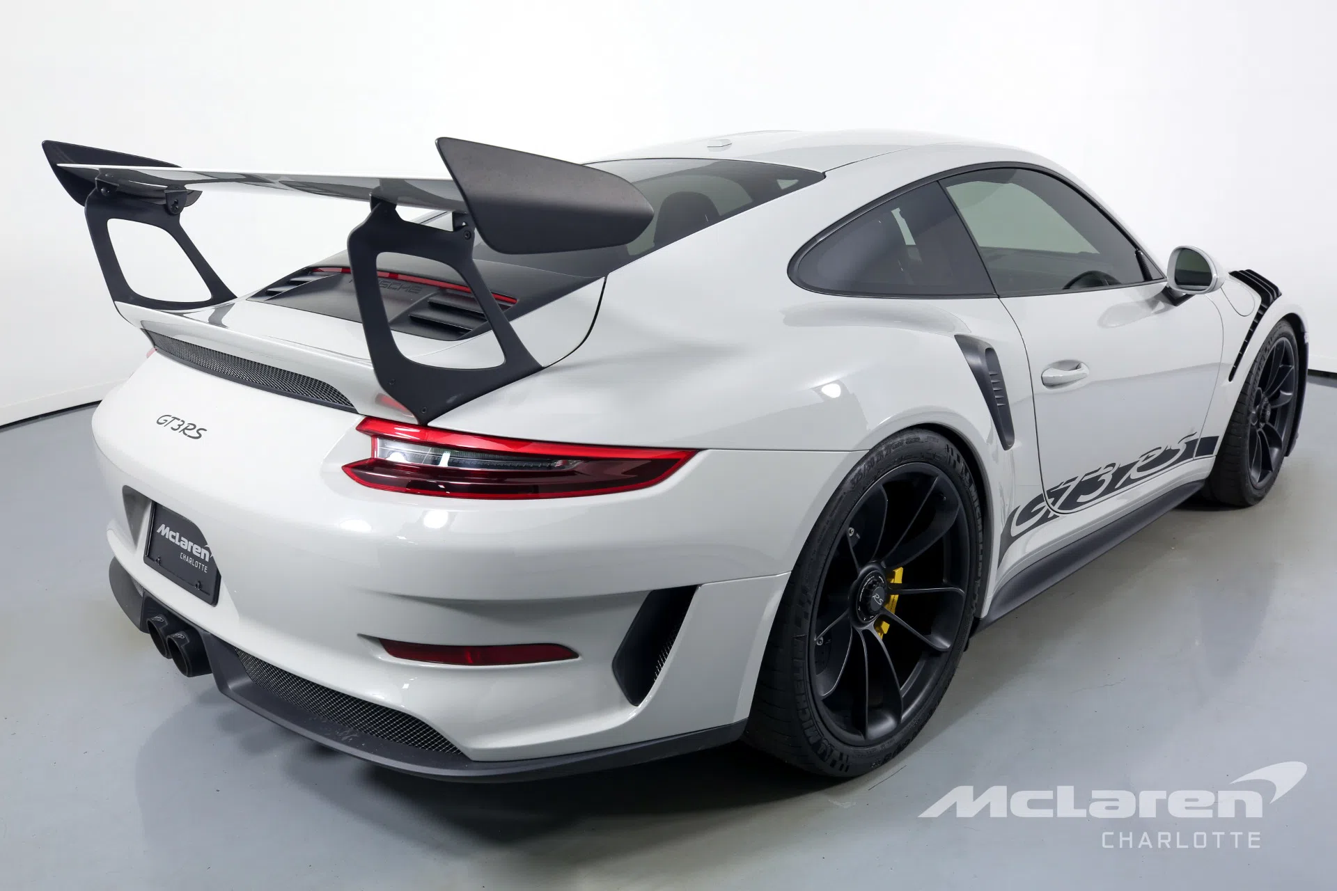 2019 Porsche 911 GT3 RS for sale, exterior, Chalk Metallic