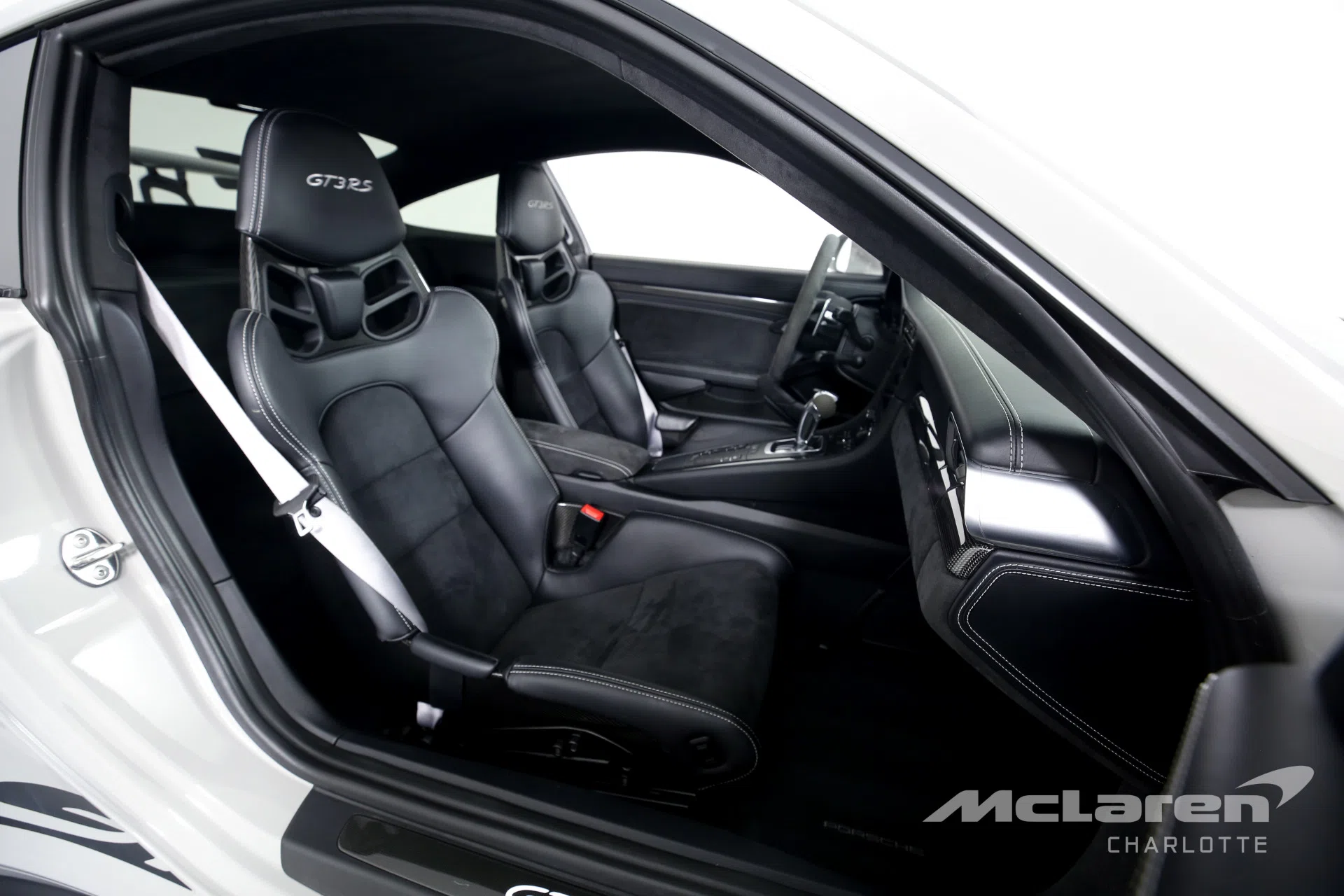 2019 Porsche 911 GT3 RS interior, Black