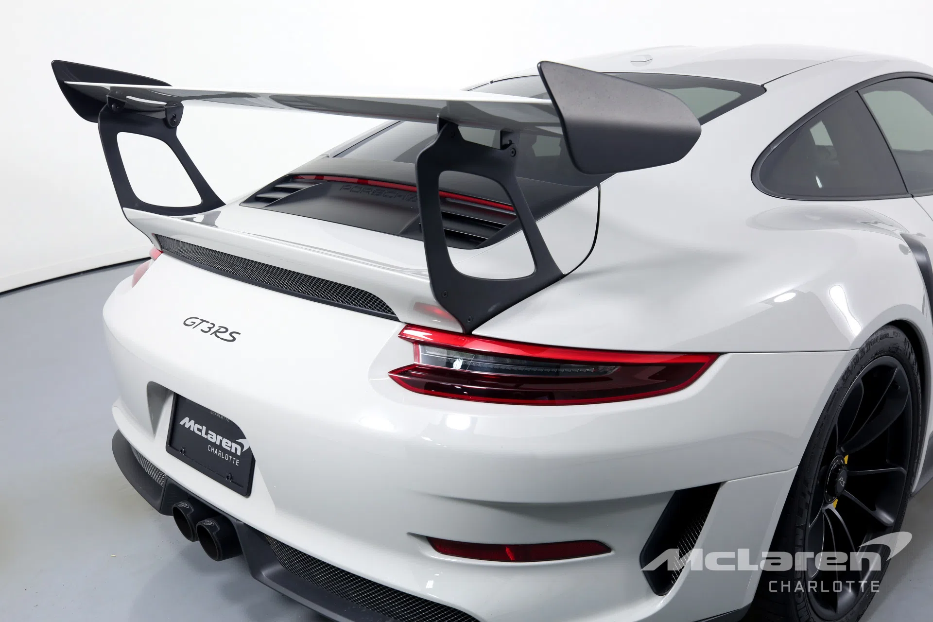 2019 Porsche 911 GT3 RS, rear three-quarter view, Chalk Metallic