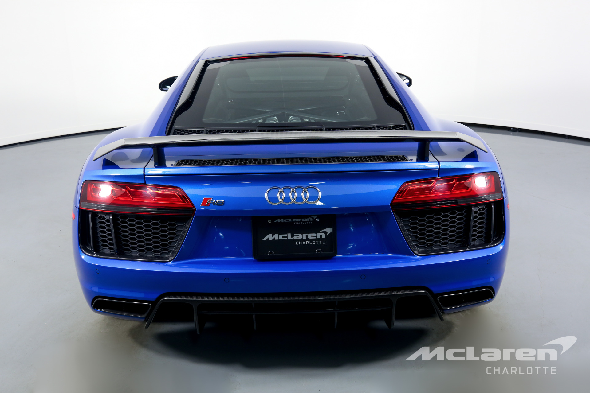 2017 AUDI R8 5.2 QUATTRO V10 PLUS, 5/20