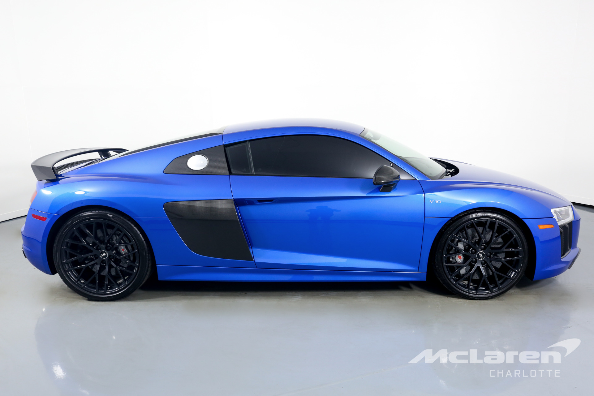 2017 AUDI R8 5.2 QUATTRO V10 PLUS, 7/20