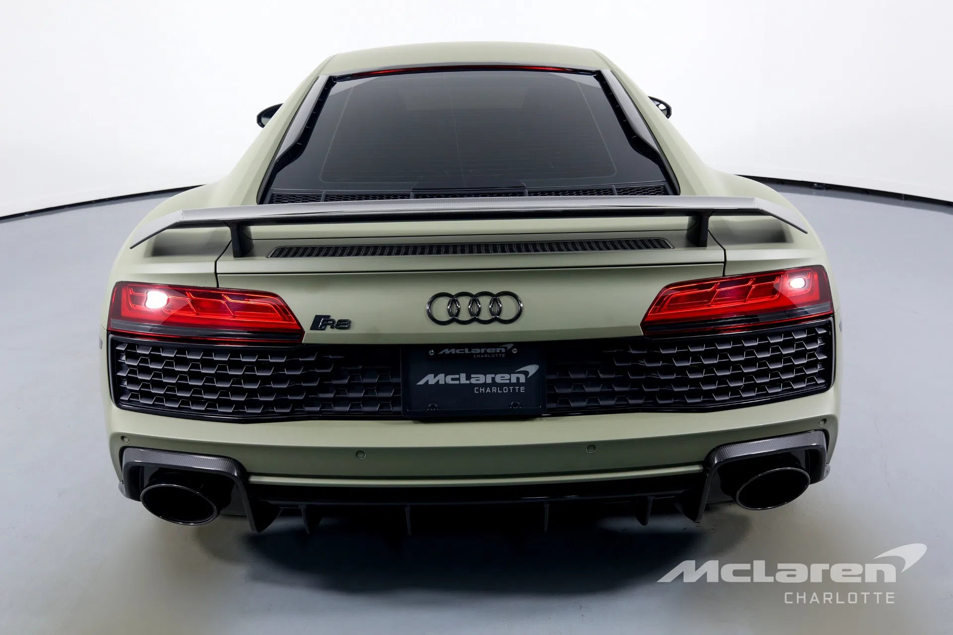 2020 Audi R8 5.2 Quattro V10 Performance, rear three-quarter view, Green Carbon