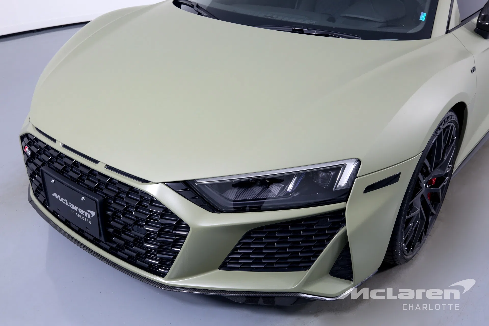 2020 Audi R8 5.2 Quattro V10 Performance for sale, exterior, Green Carbon