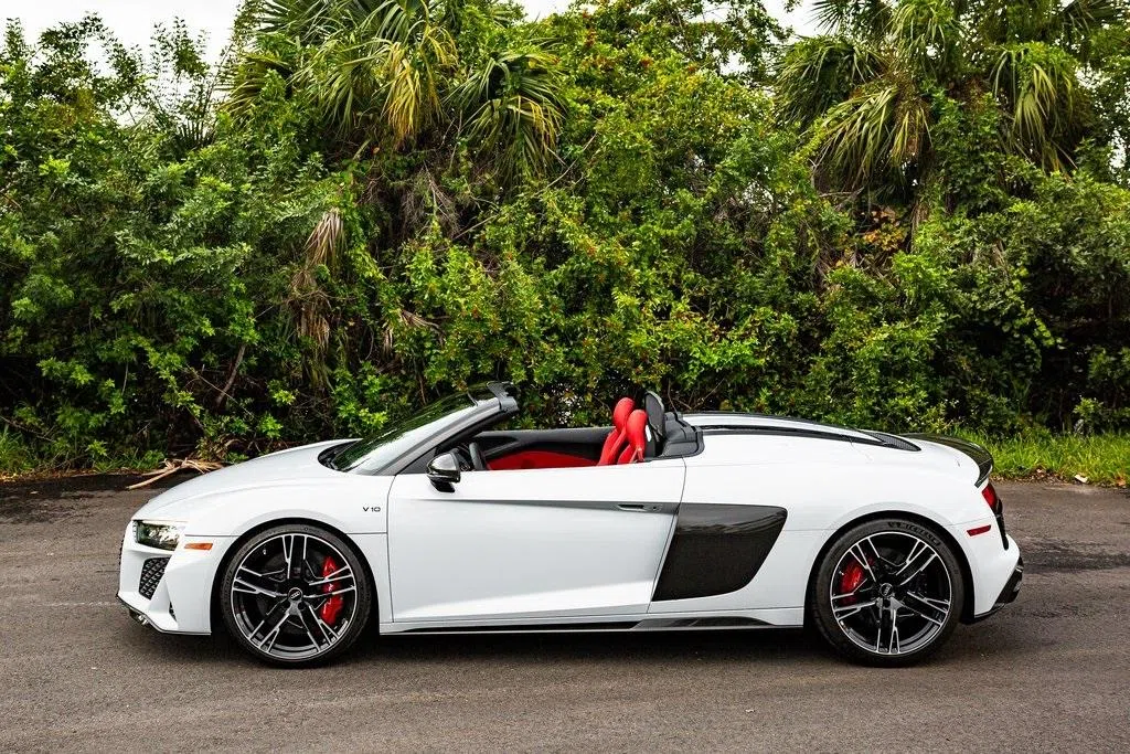 2020 Audi R8 5.2 2D Convertible for sale, exterior, Suzuka Gray Metallic