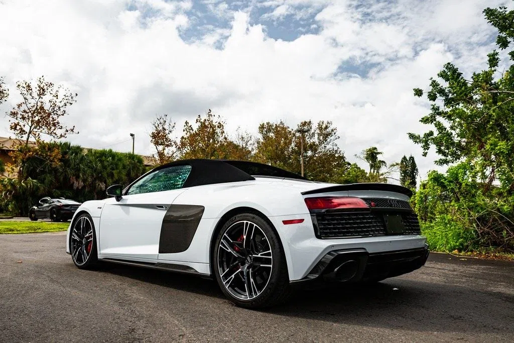 2020 Audi R8 5.2 2D Convertible for sale, exterior, Suzuka Gray Metallic