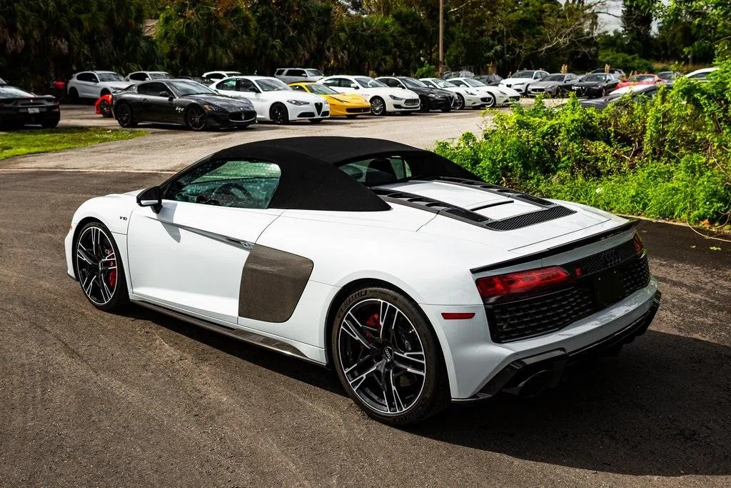 2020 Audi R8 5.2 2D Convertible for sale, exterior, Suzuka Gray Metallic