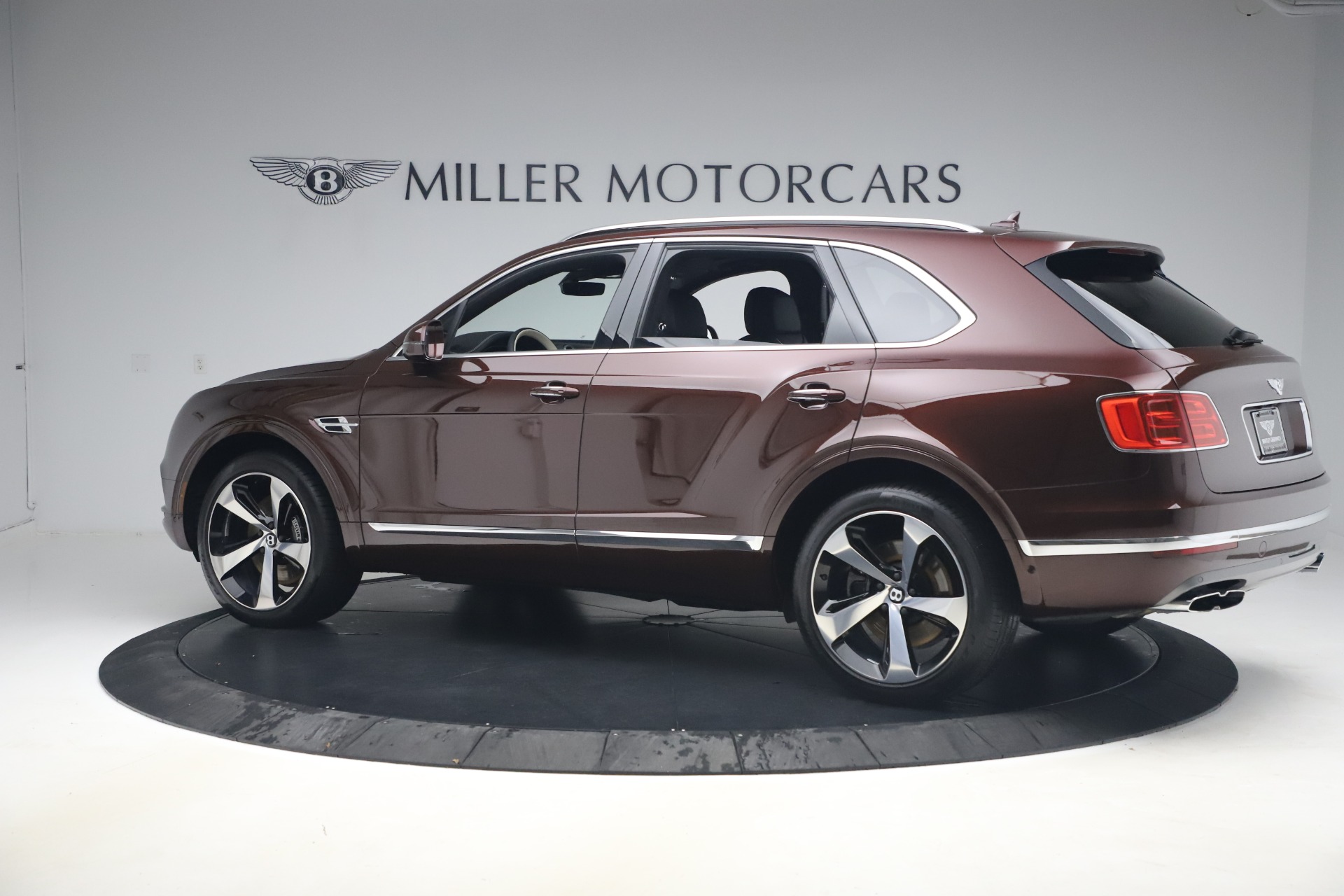 2020 Bentley Bentayga V8, 3/20