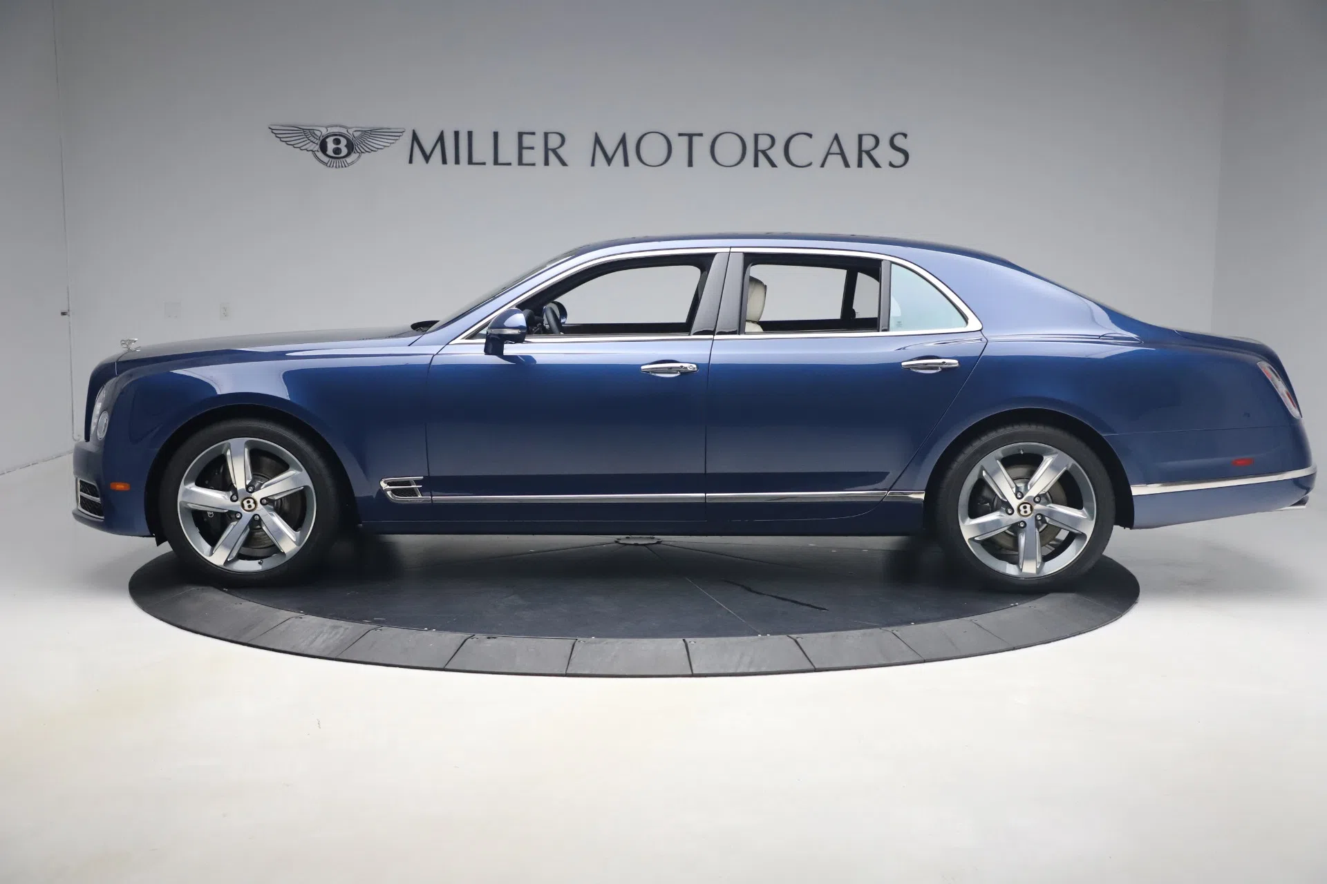 2020 Bentley Mulsanne Speed, side profile, Marlin