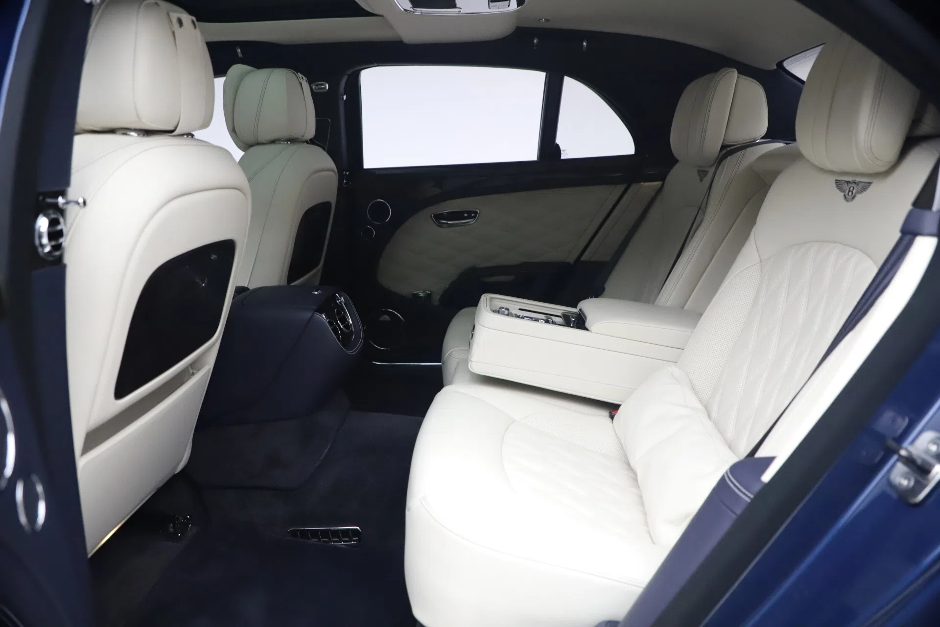 2020 Bentley Mulsanne Speed interior, seats, Linen