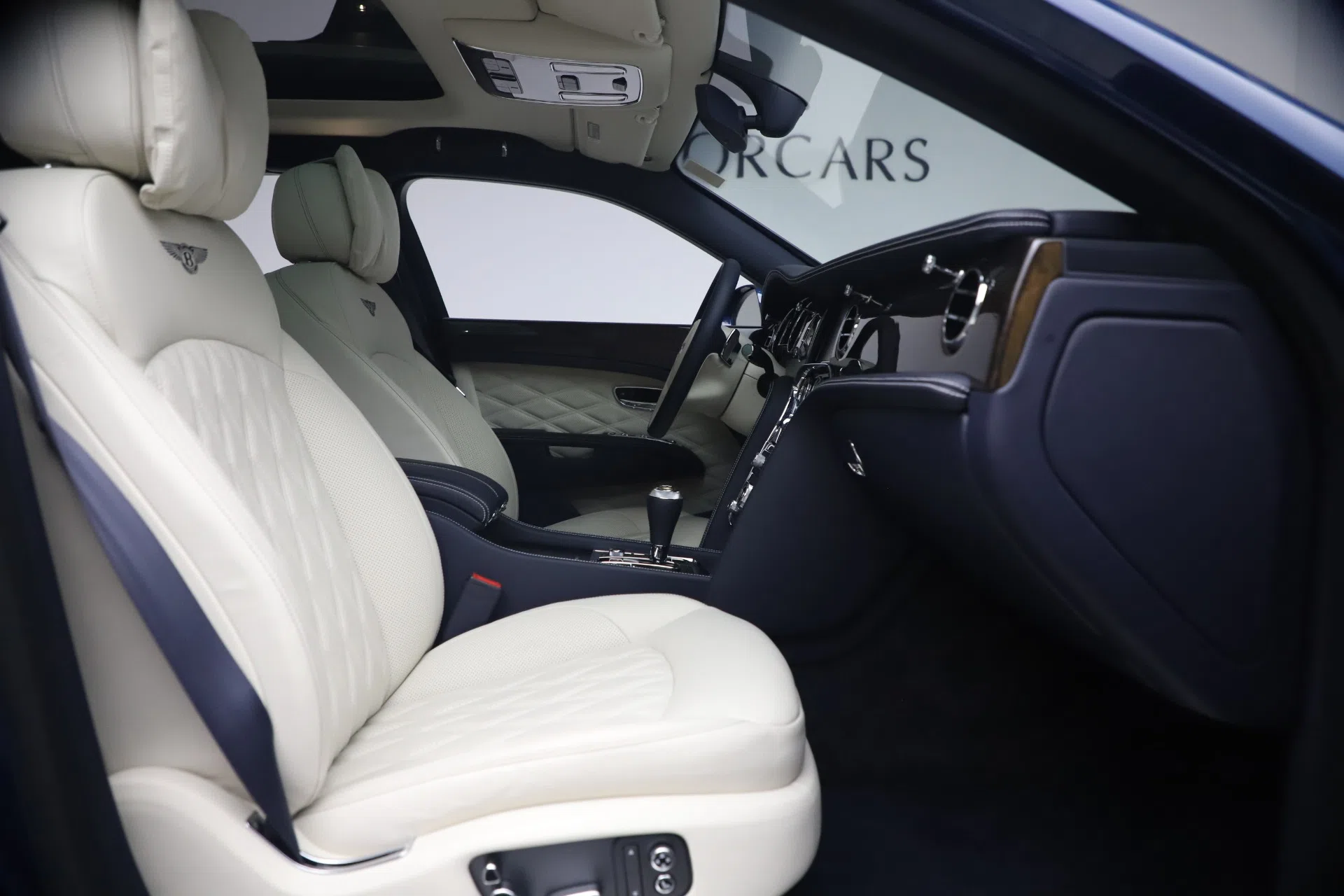 2020 Bentley Mulsanne Speed interior, seats, Linen