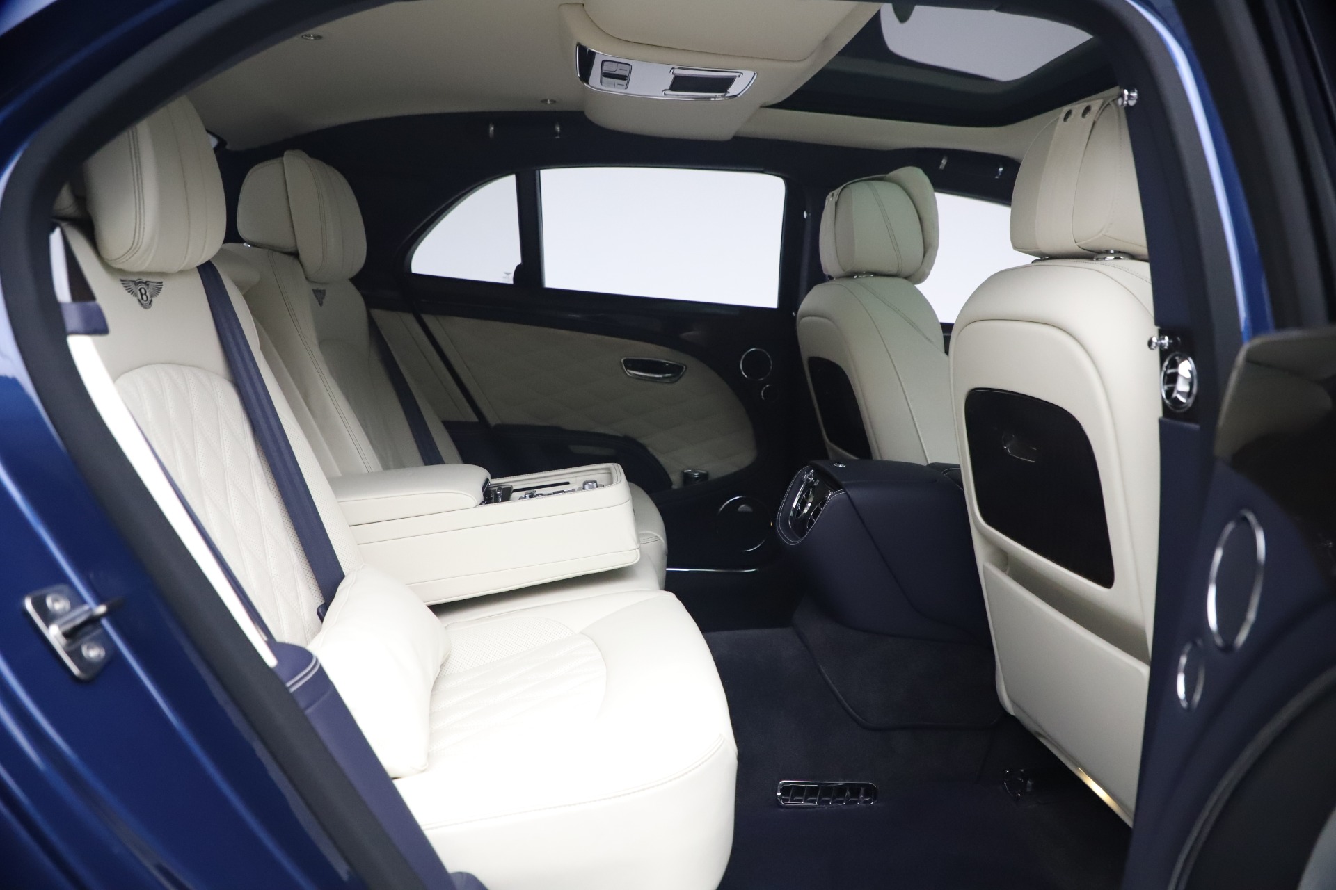 2020 Bentley Mulsanne Speed, 18/20