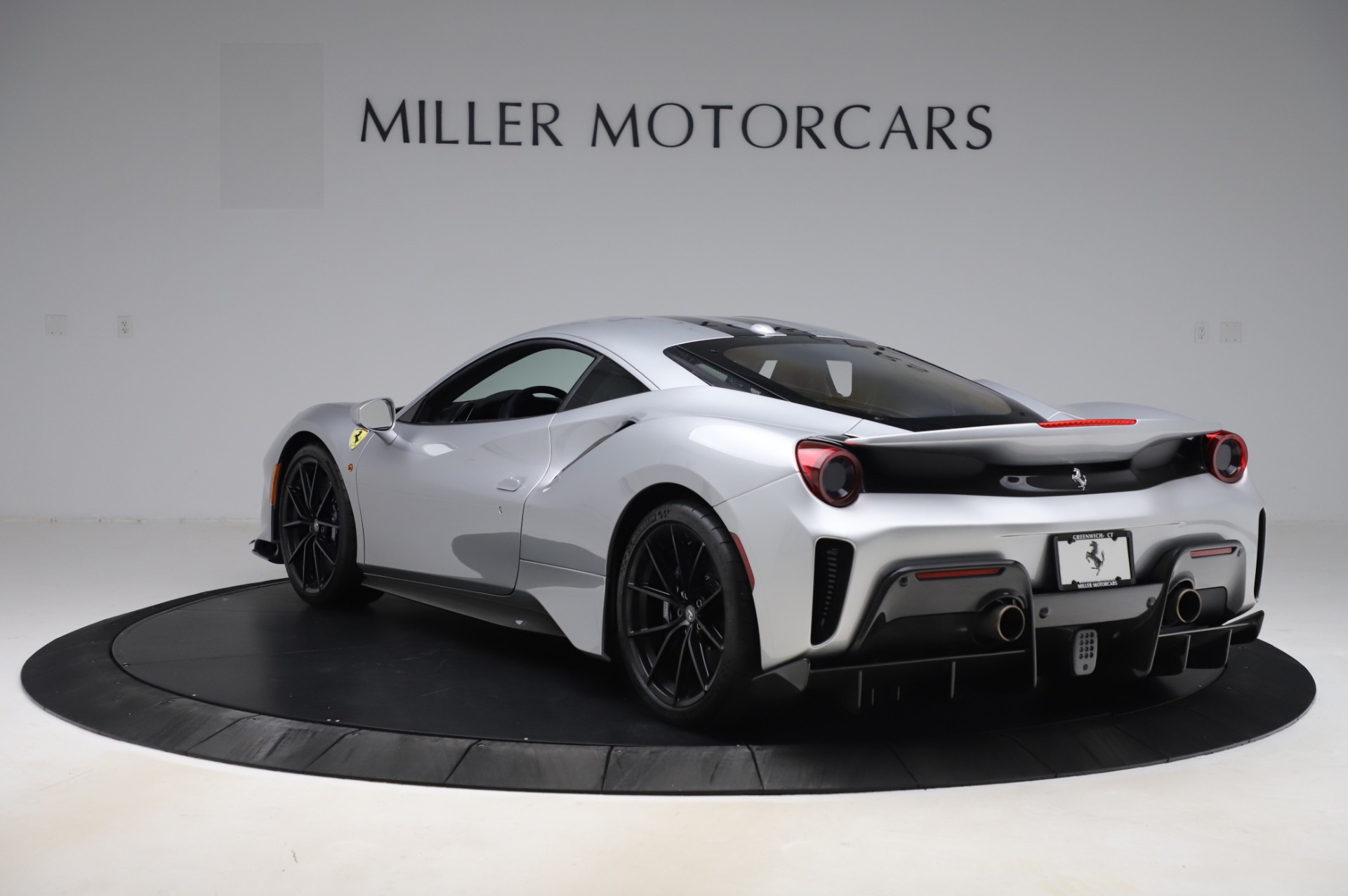 2019 Ferrari 488 Pista, 5/20