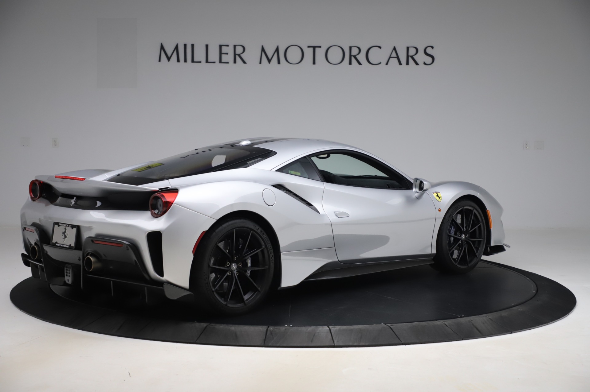 2019 Ferrari 488 Pista, 8/20