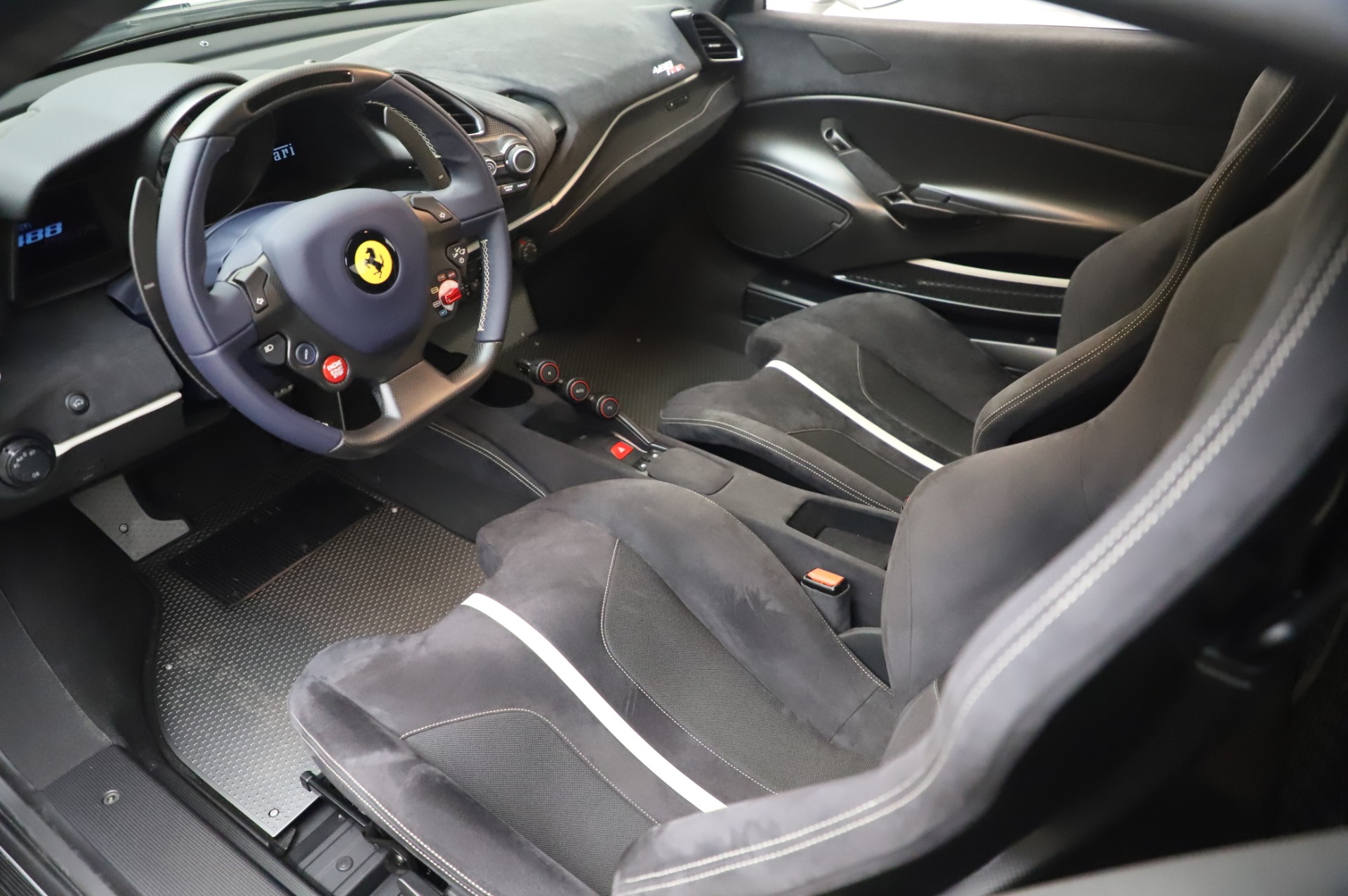 2019 Ferrari 488 Pista, 12/20