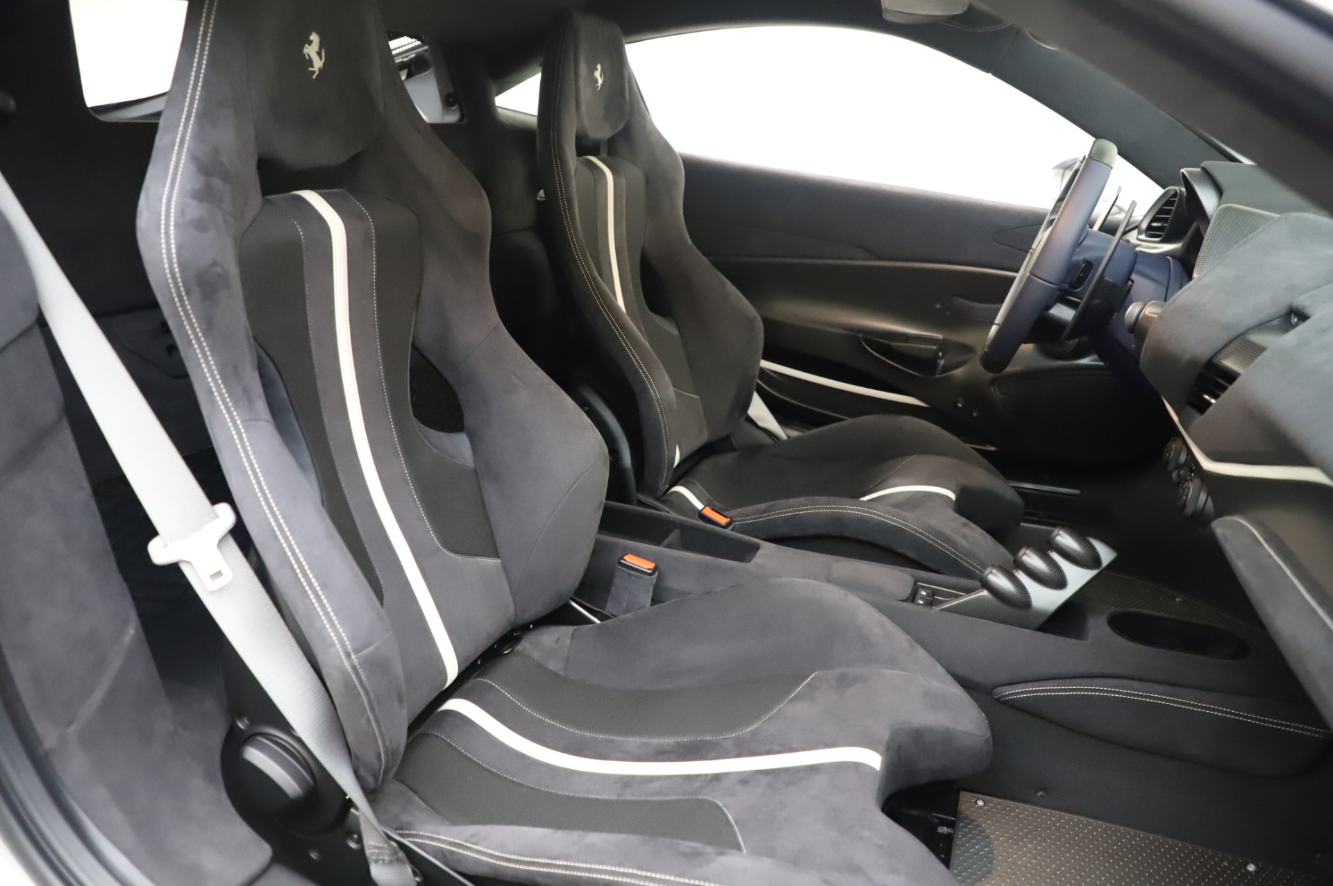 2019 Ferrari 488 Pista, 17/20