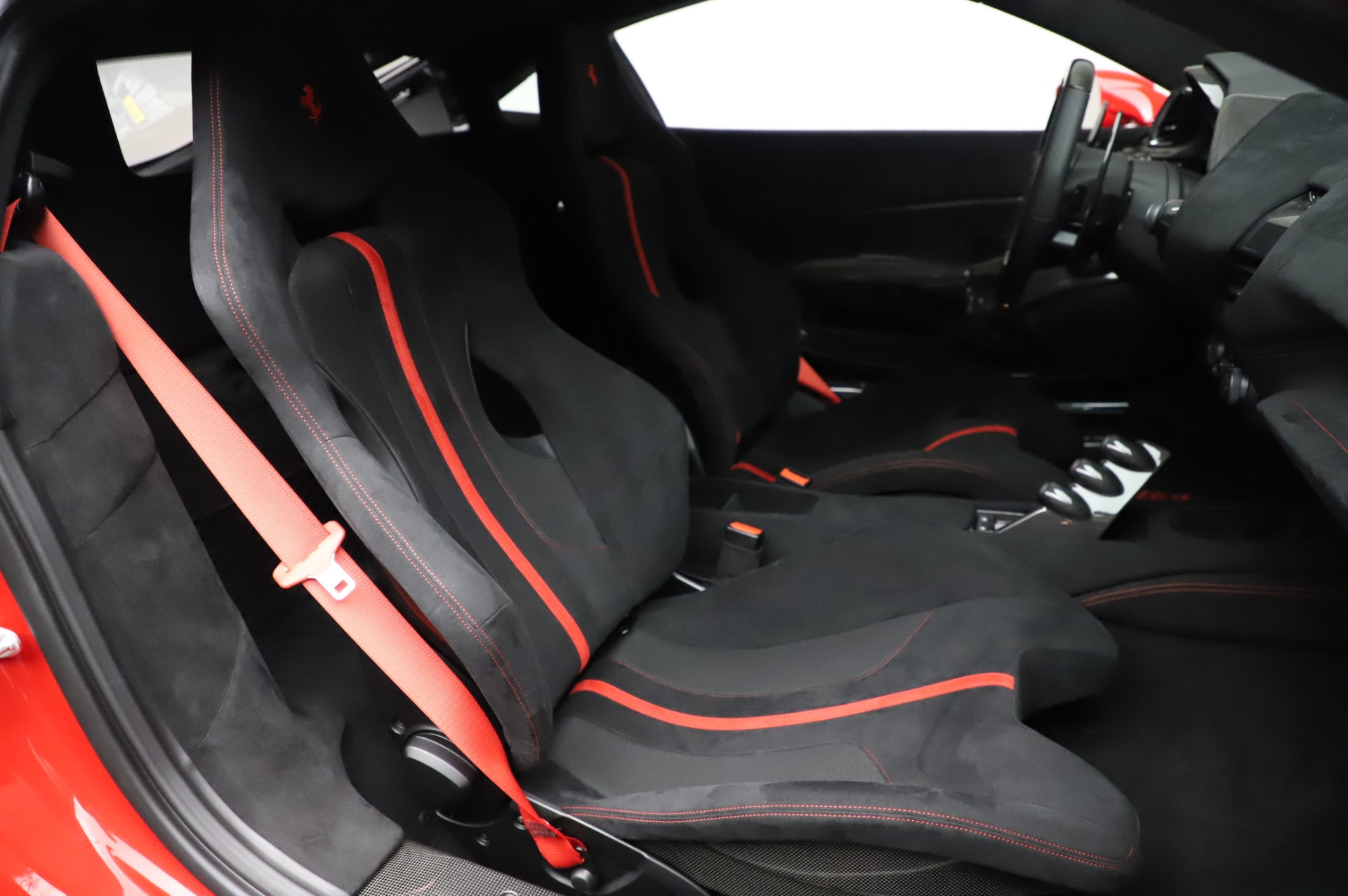 2019 Ferrari 488 Pista, 16/20