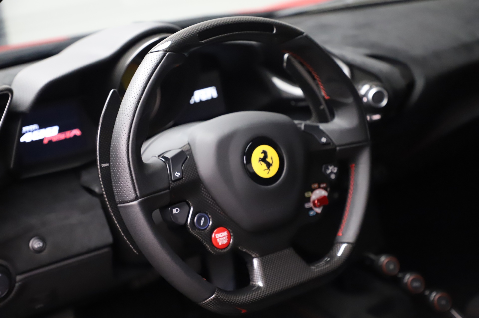 2019 Ferrari 488 Pista, 17/20